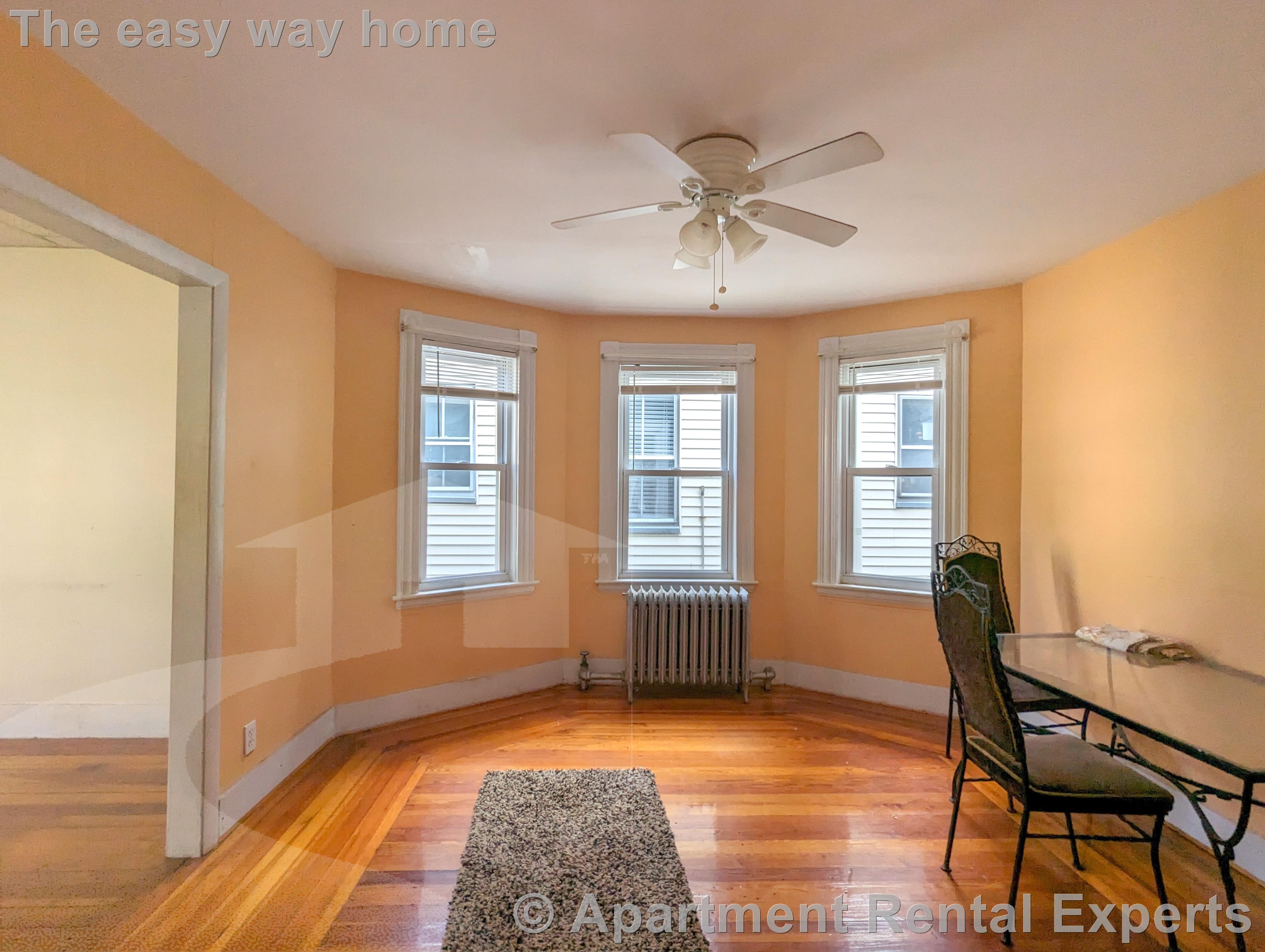 16 Glendale Ave, Davis Square