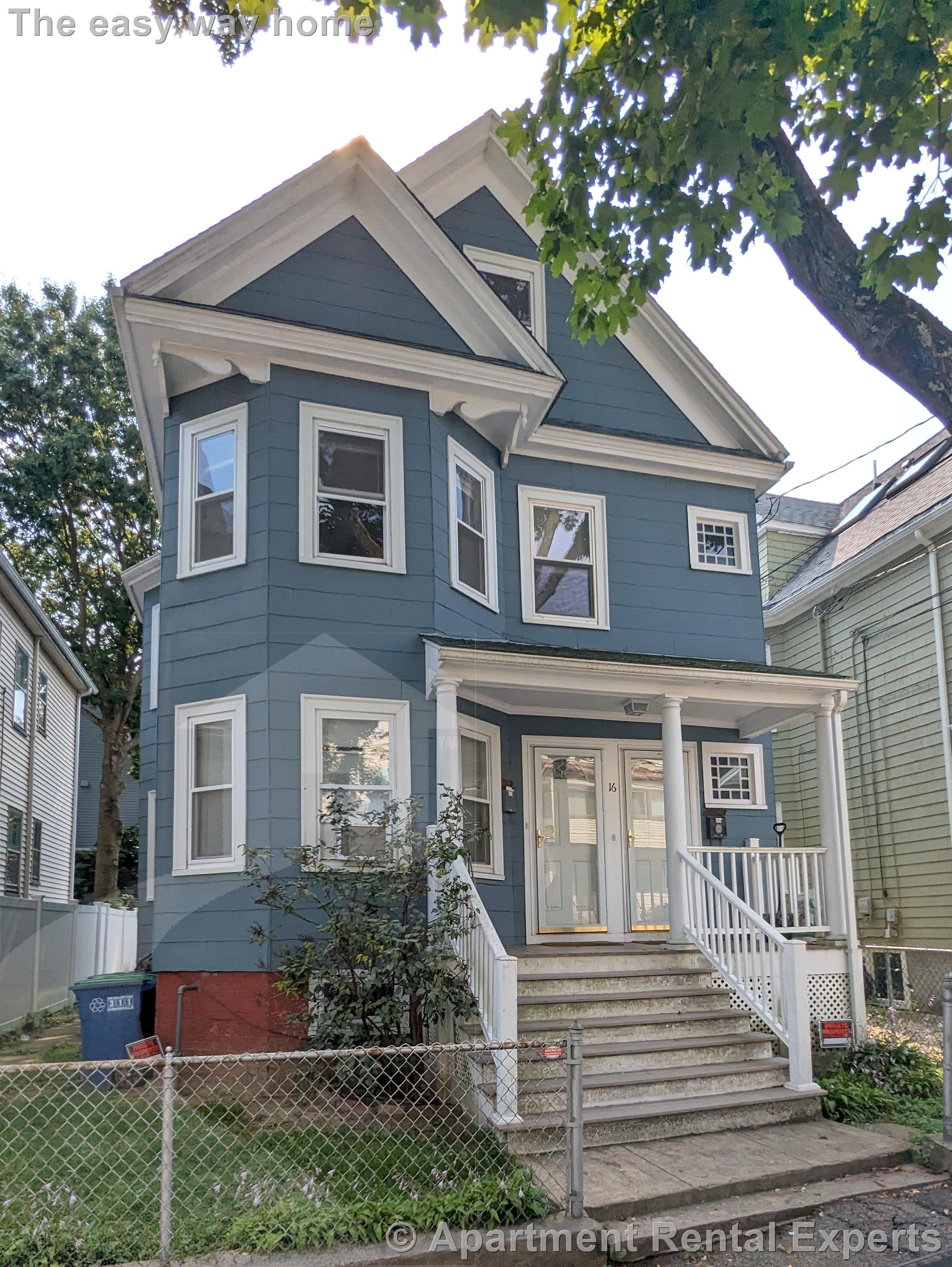 16 Glendale Ave, Davis Square