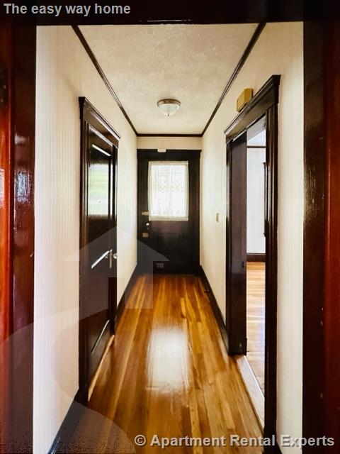 9 Roberts Rd, Harvard Square