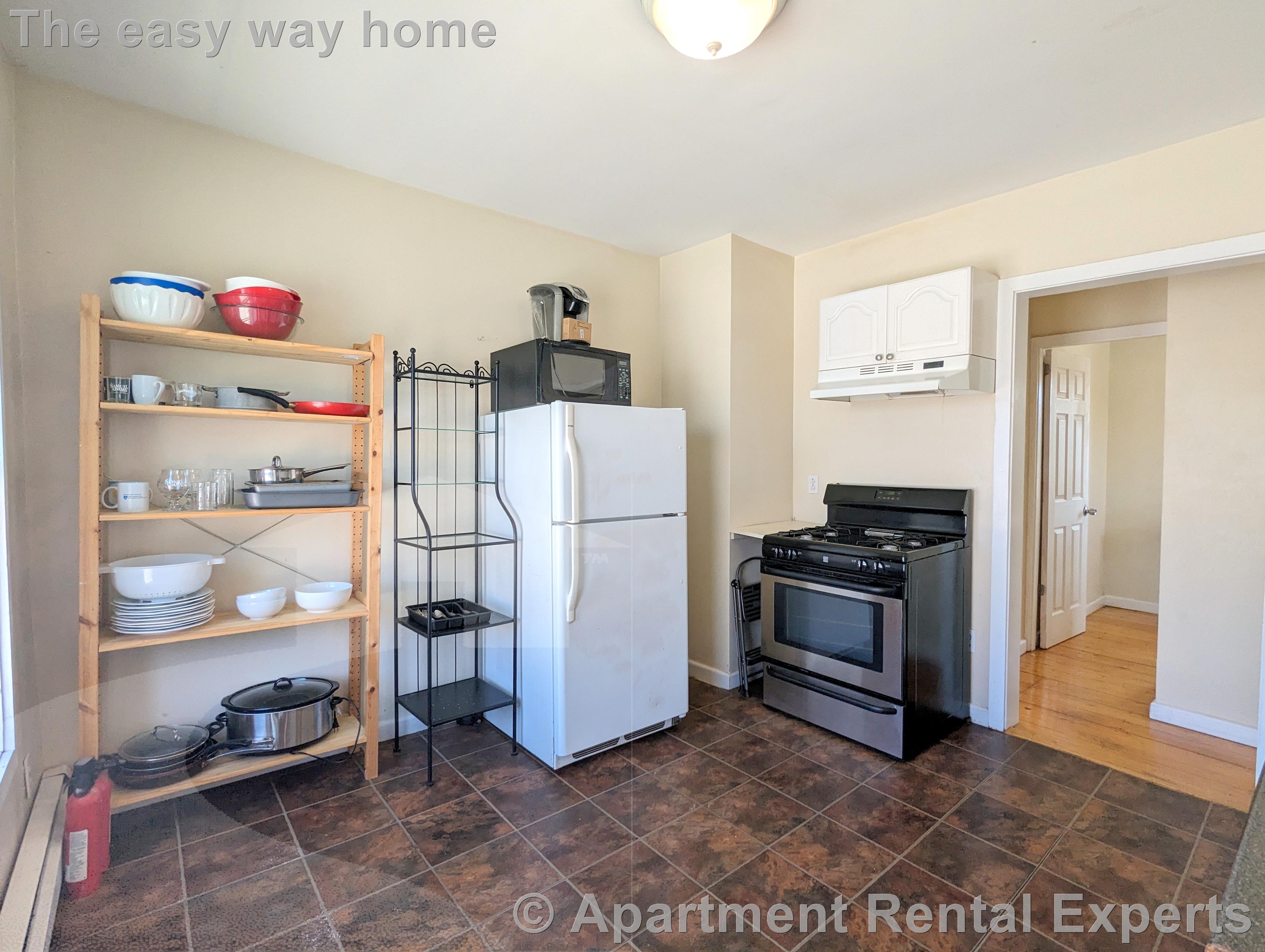 69-71 Winchester St, Tufts