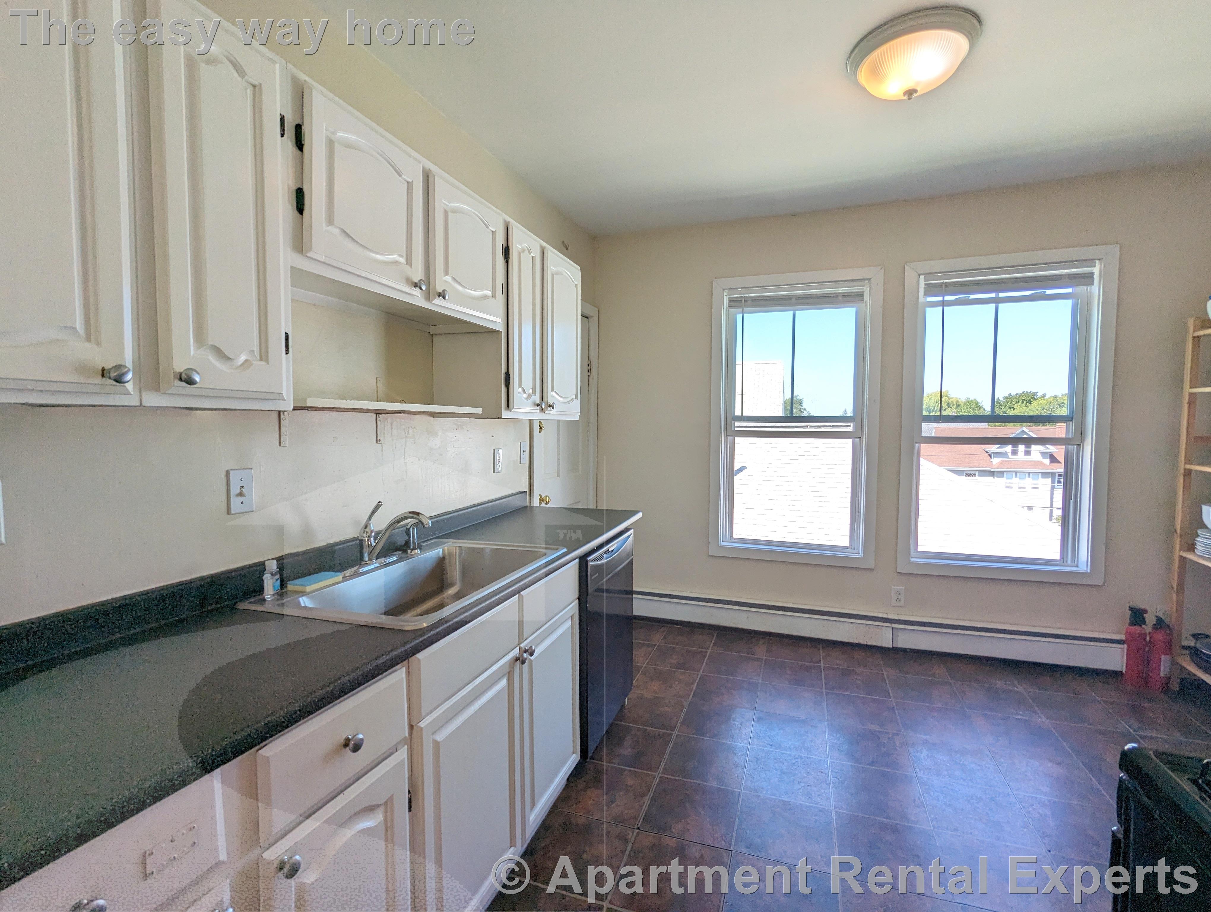 69-71 Winchester St, Tufts