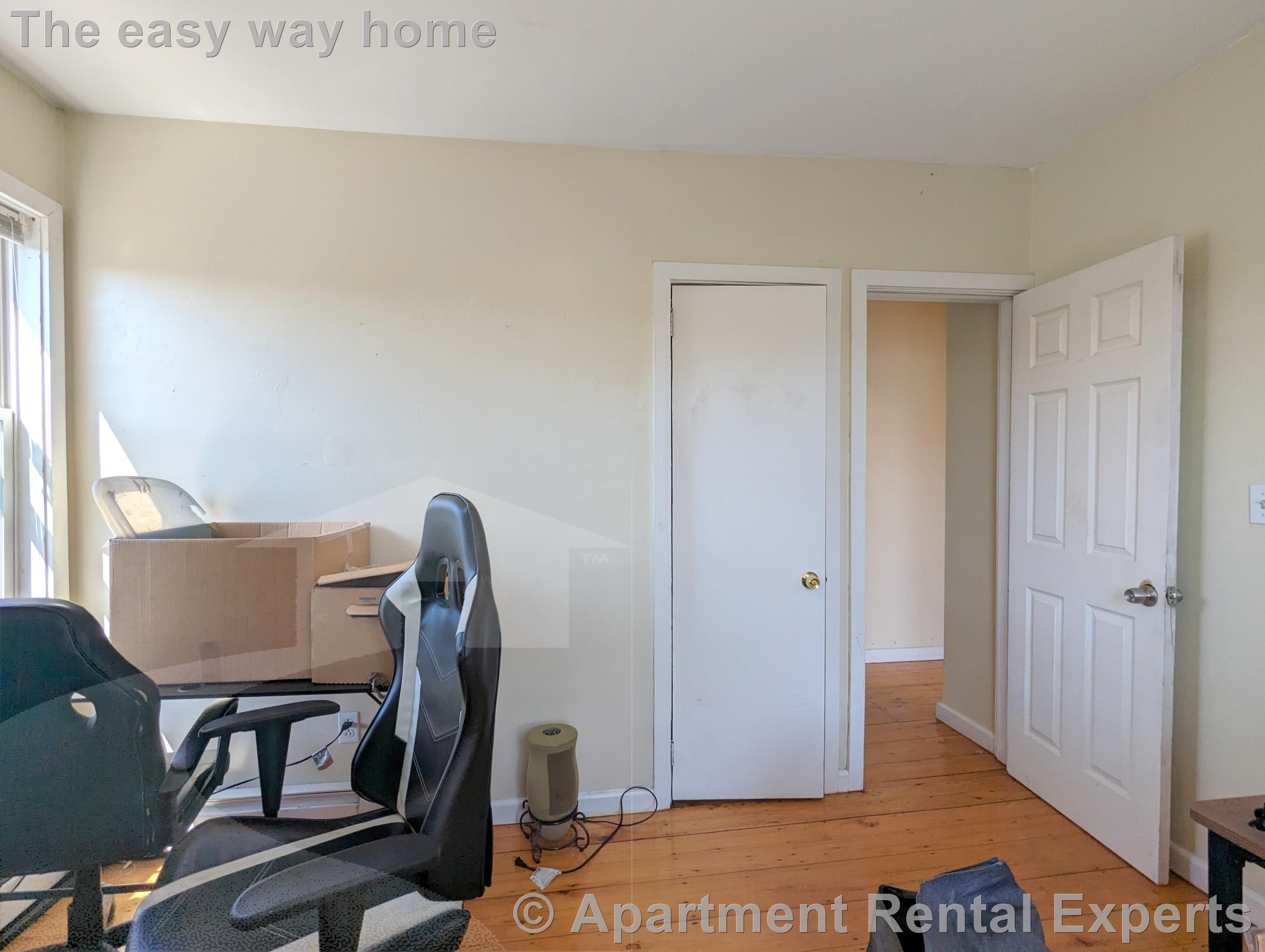 69-71 Winchester St, Tufts