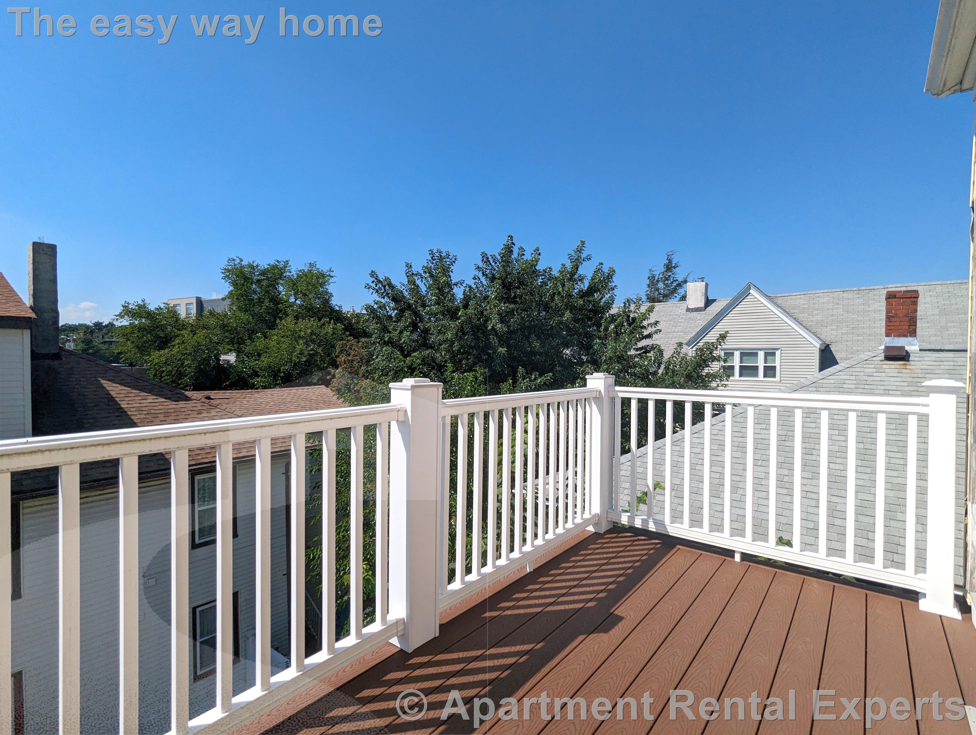 69-71 Winchester St, Tufts