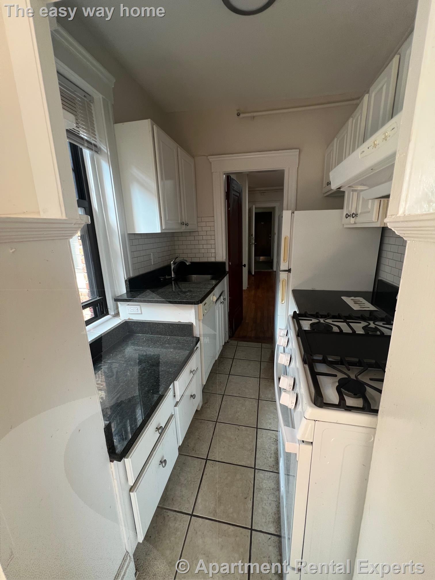 1558 Massachusetts Ave, Harvard Square