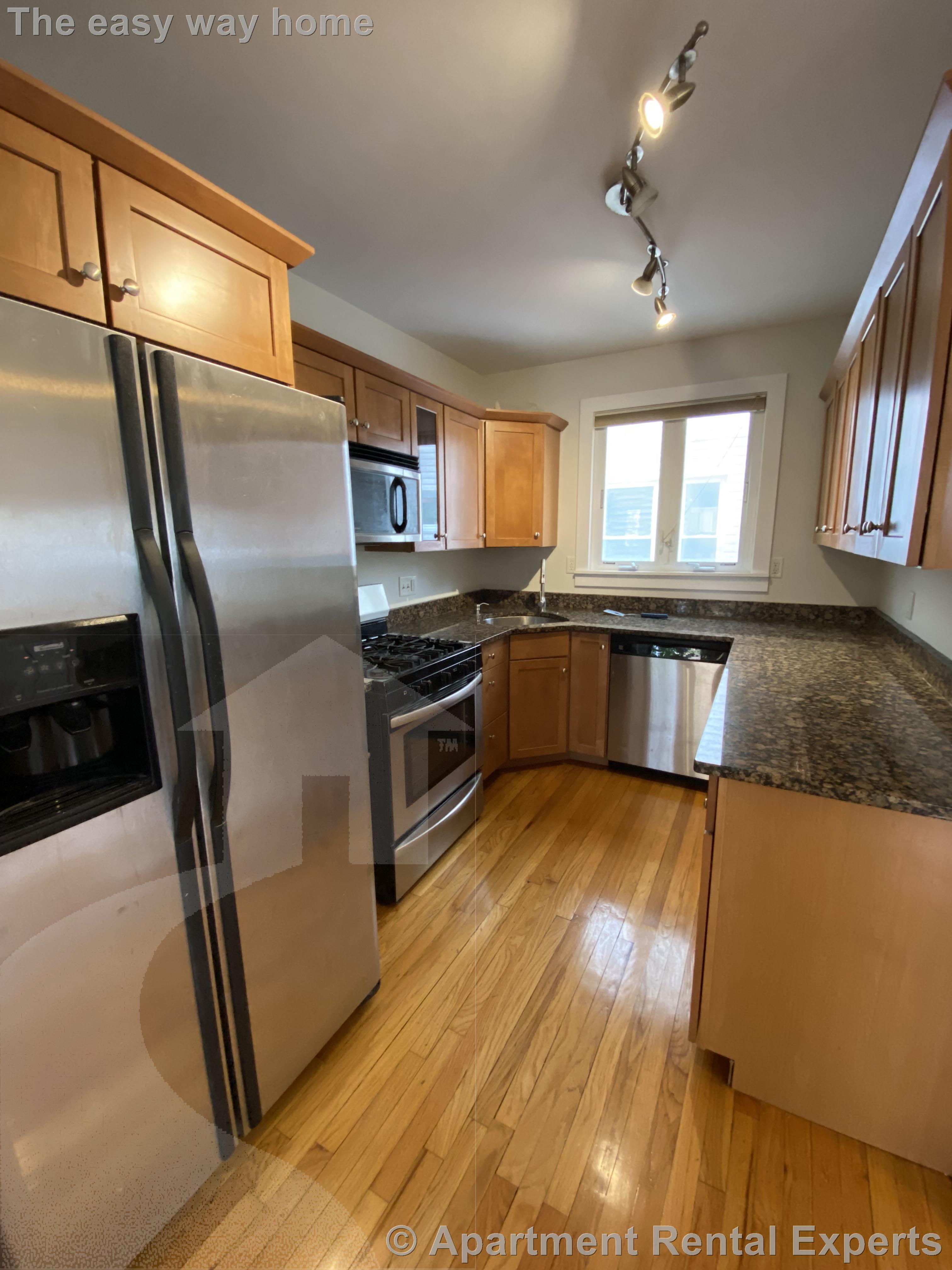 8 Silvey Pl, Porter Square