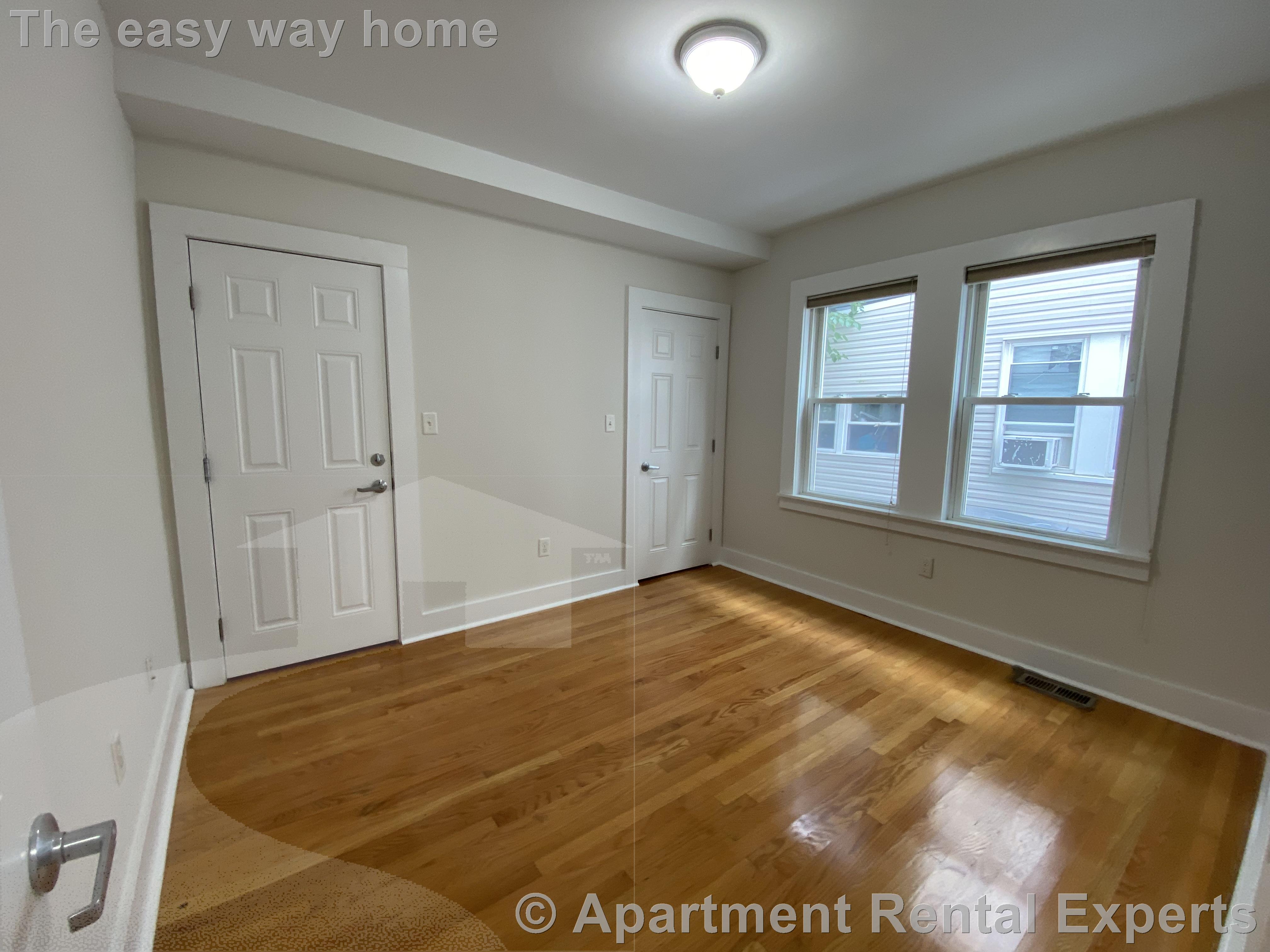 8 Silvey Pl, Porter Square