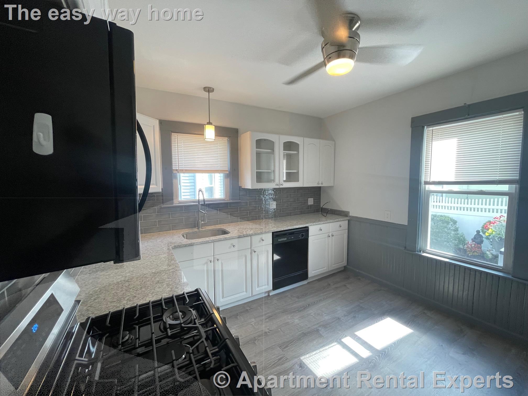 4 Ossipee Rd, Teele Square