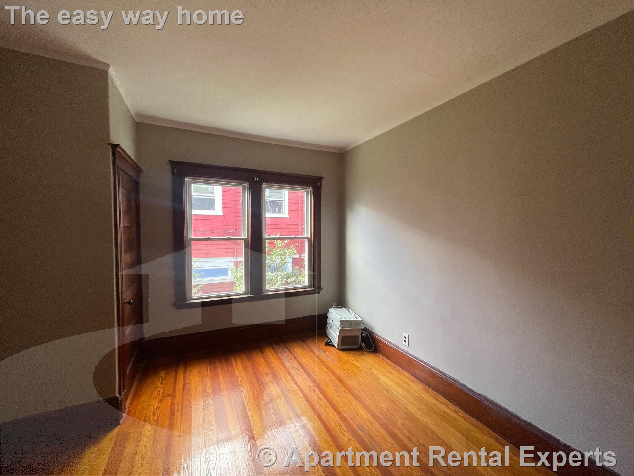 4 Ossipee Rd, Teele Square