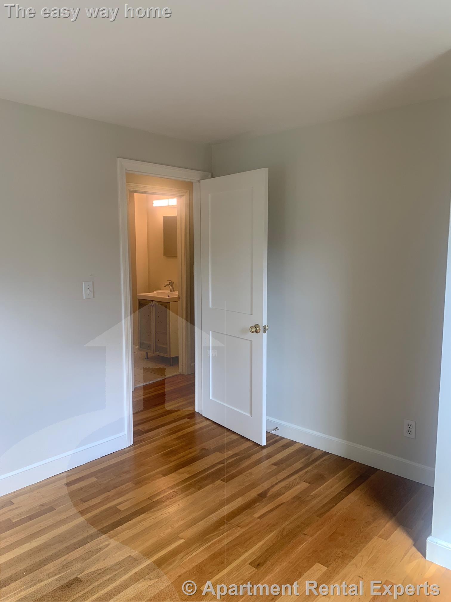 184 Broadway, Wakefield