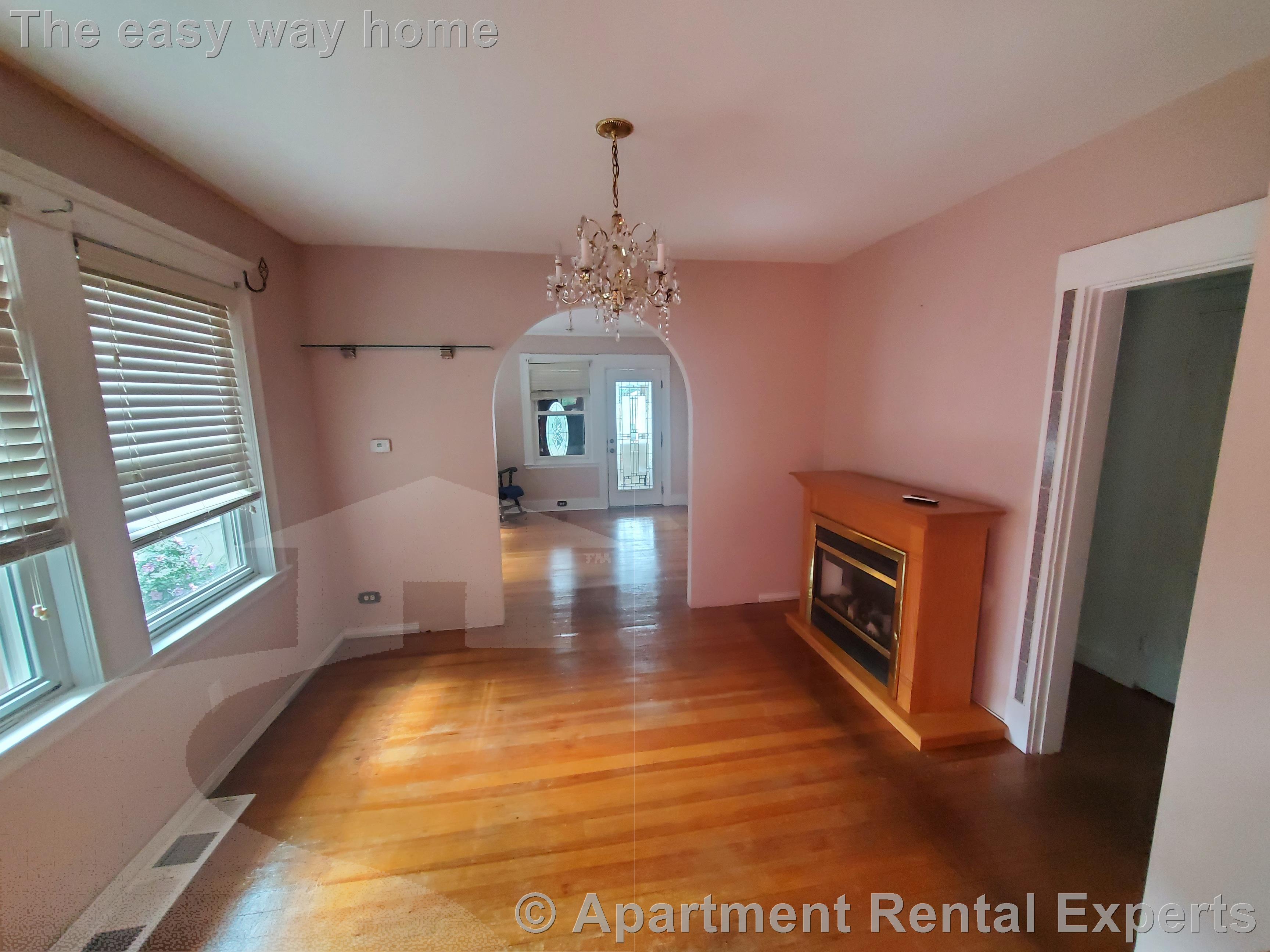 137 Fern Rd, Medford Square