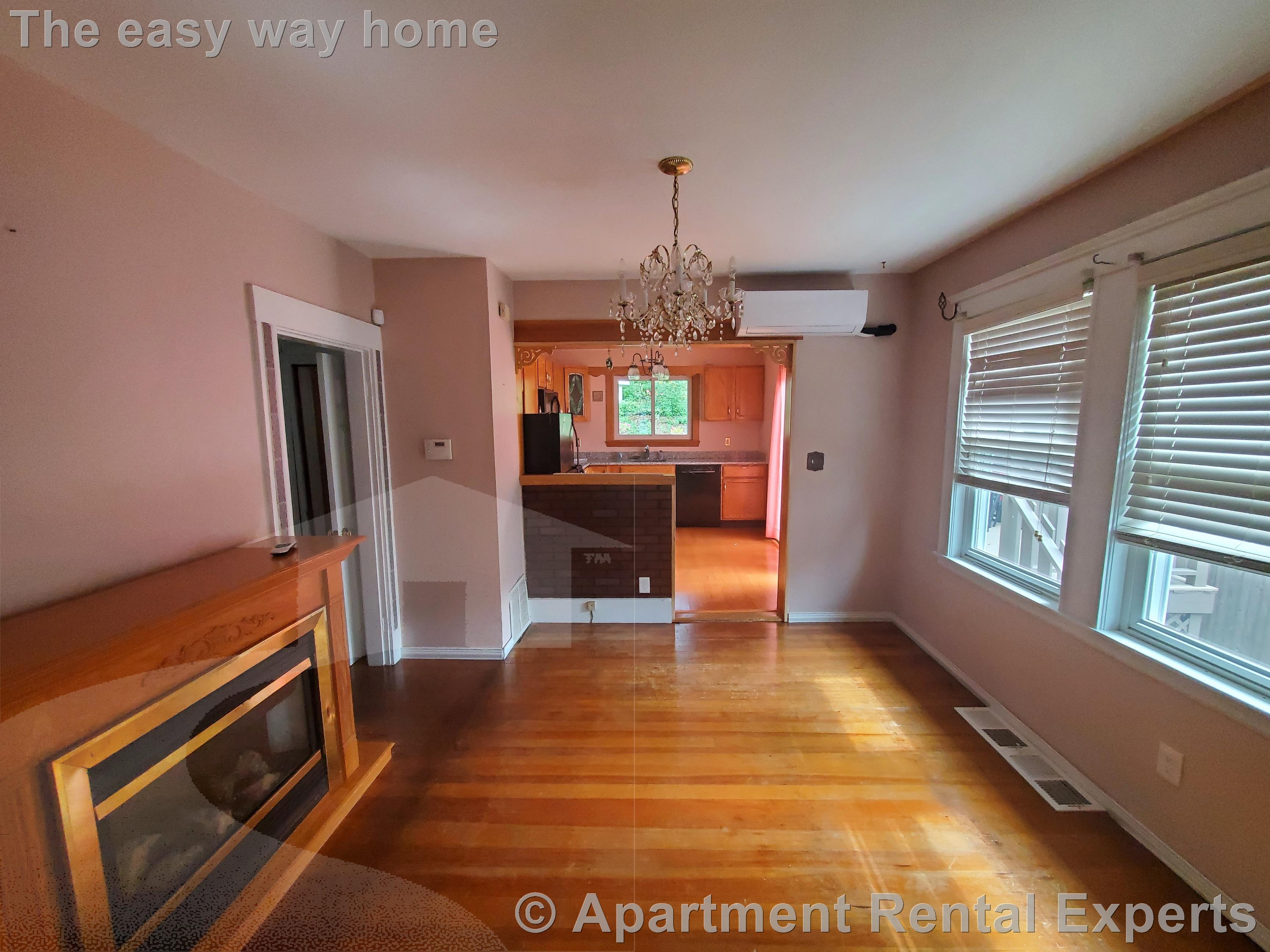 137 Fern Rd, Medford Square