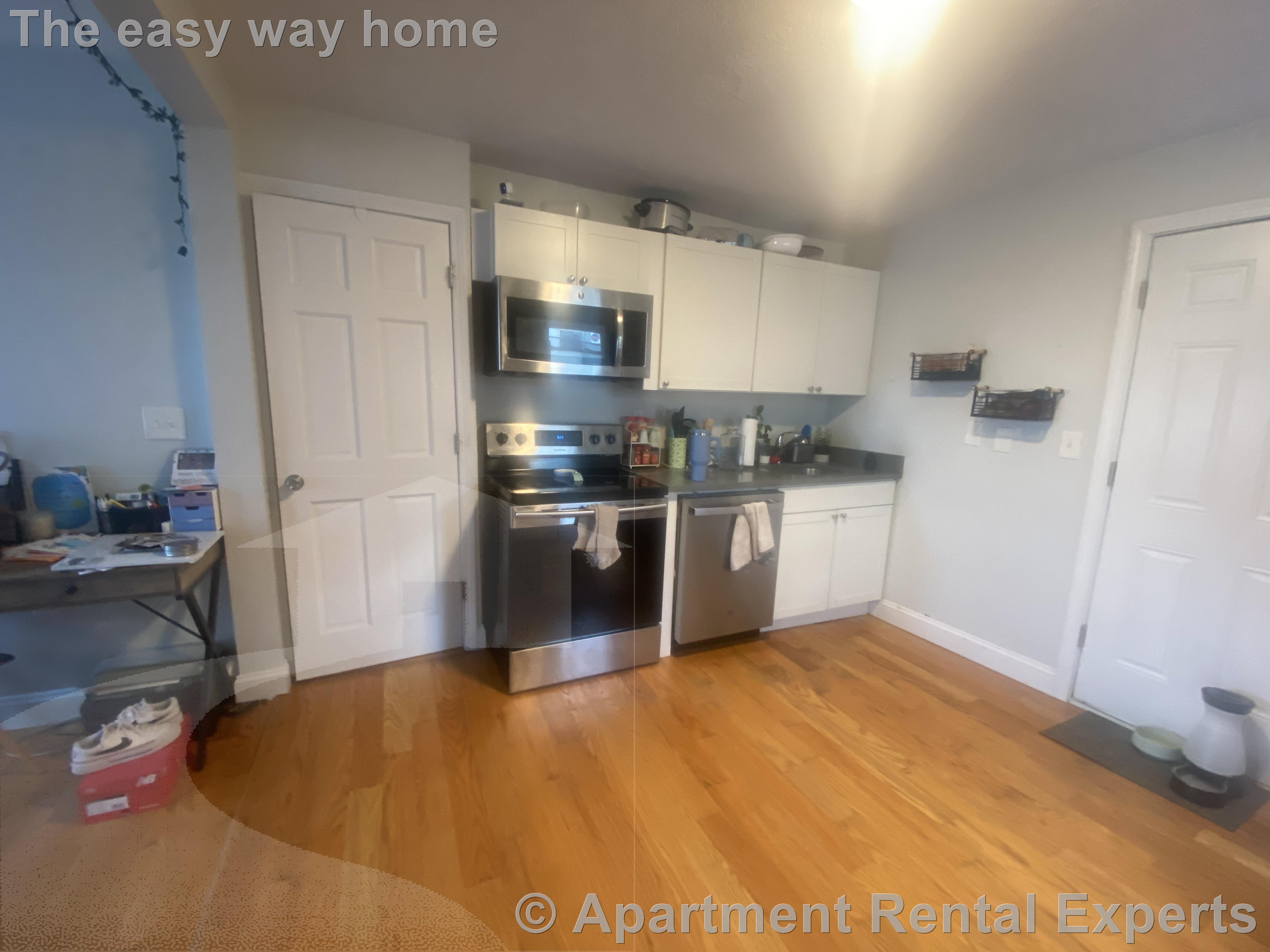 46 South St, Inman Square