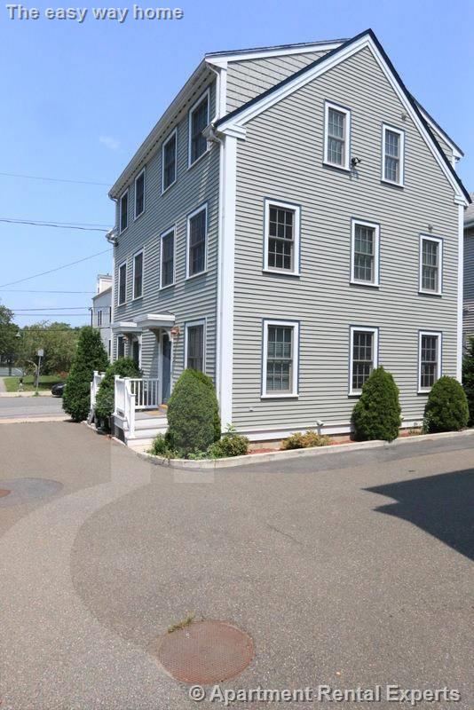 86 Winter St, East Cambridge