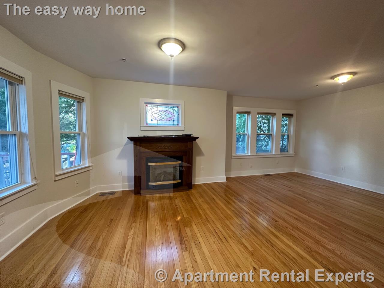 8 Silvey Pl, Porter Square