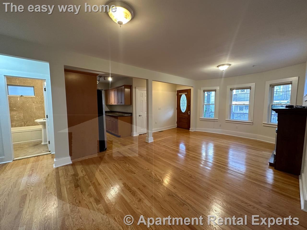 8 Silvey Pl, Porter Square