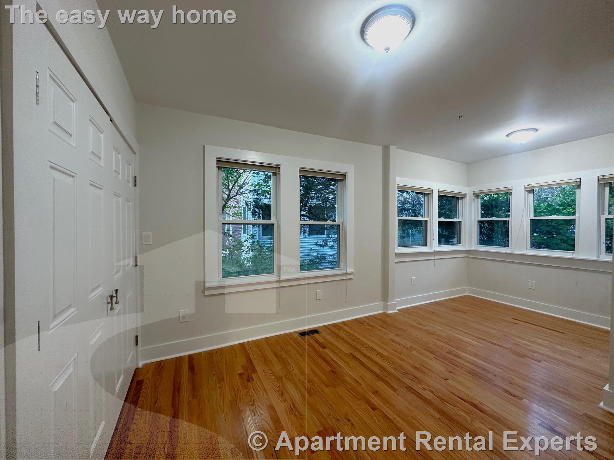 8 Silvey Pl, Porter Square