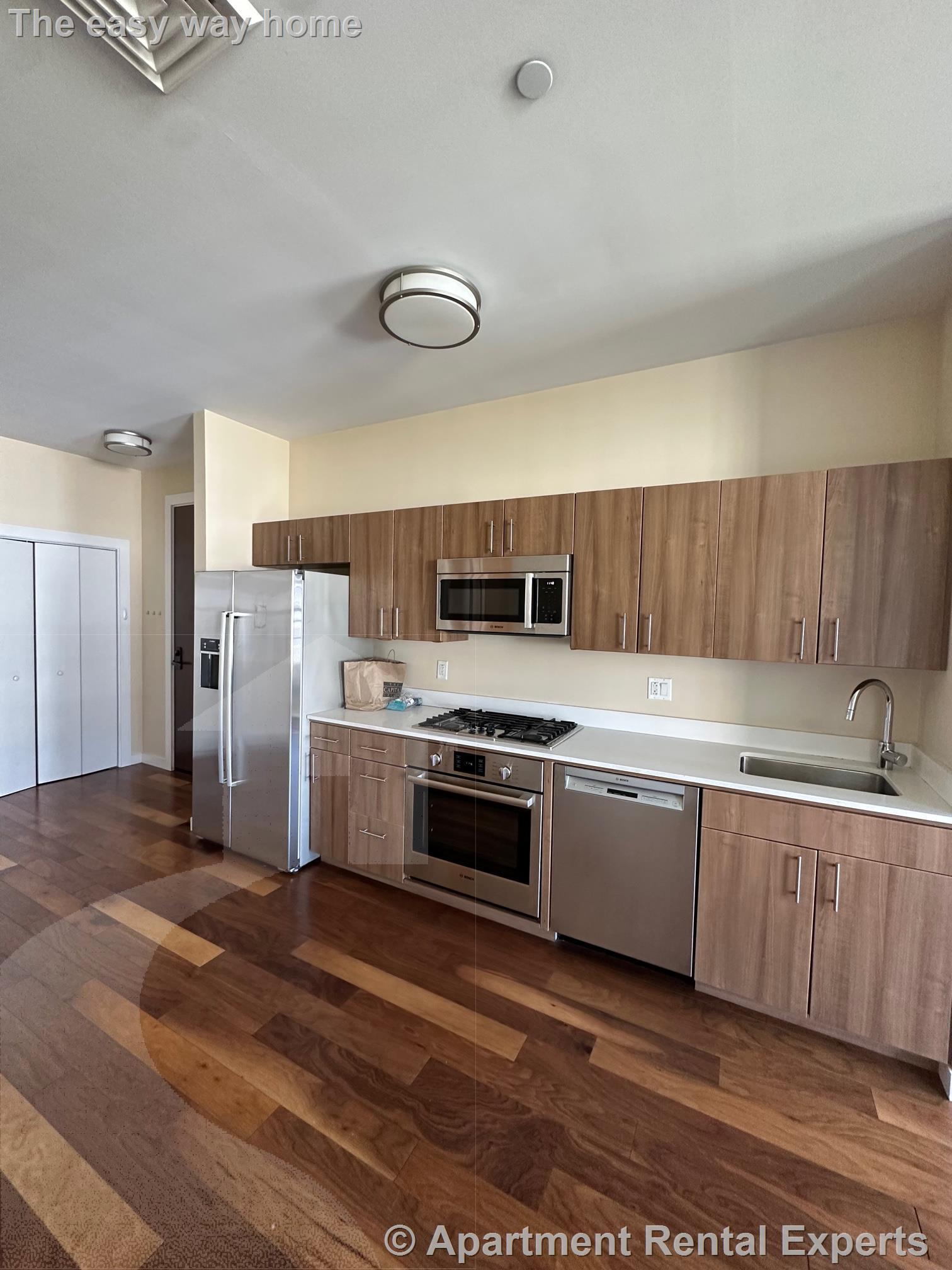 45 First Ave, Charlestown