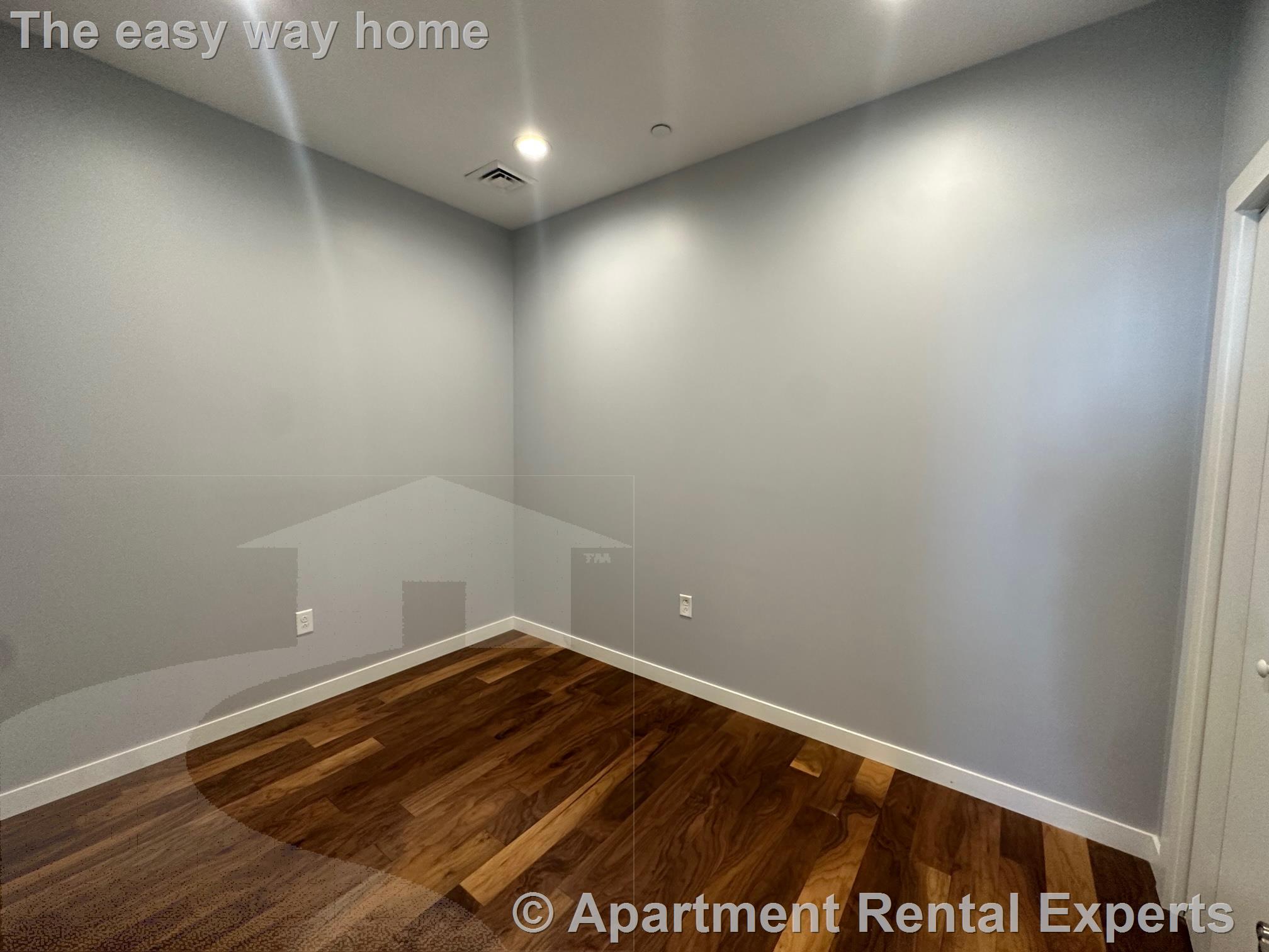 45 First Ave, Charlestown