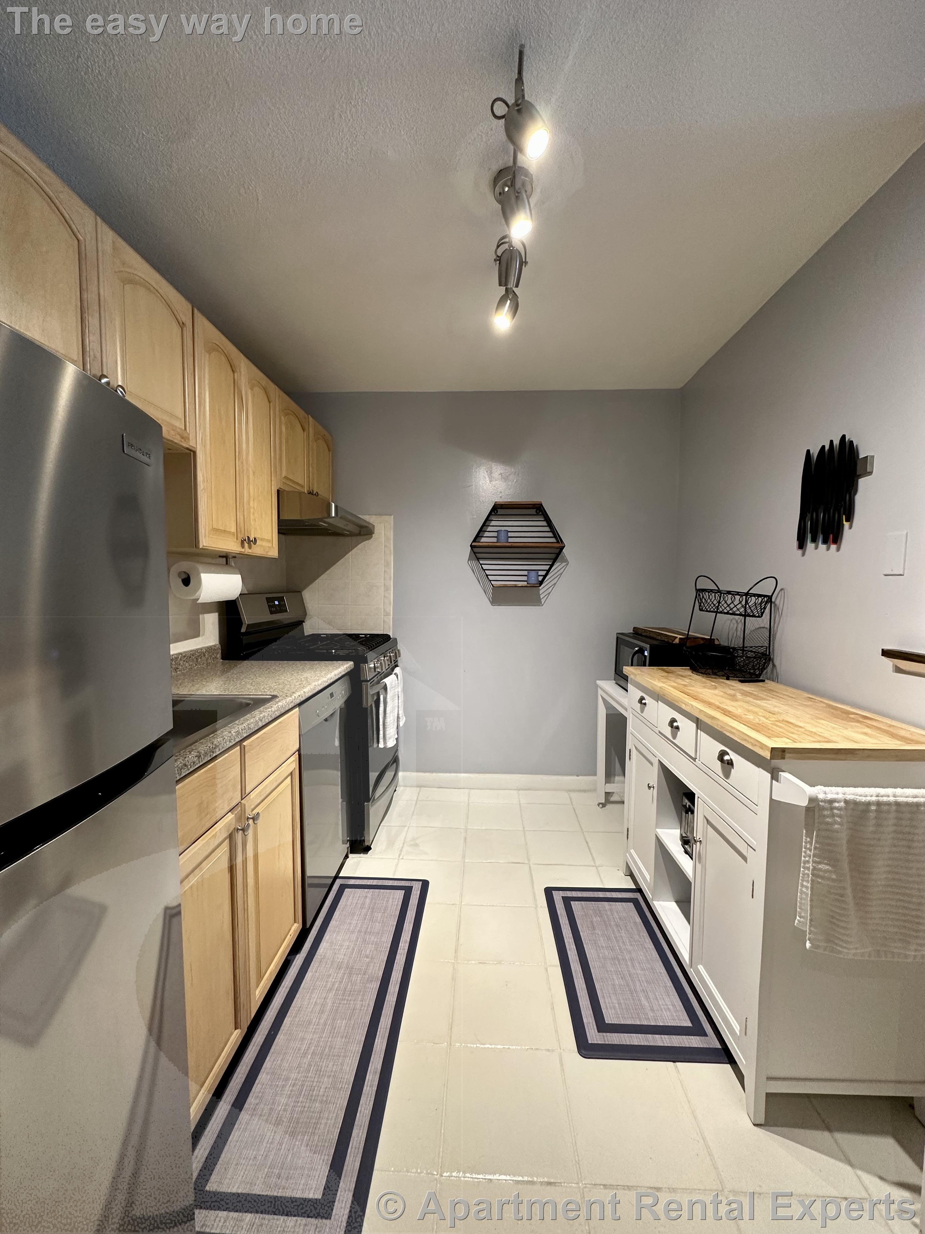 180 Mountain Ave, Malden Center