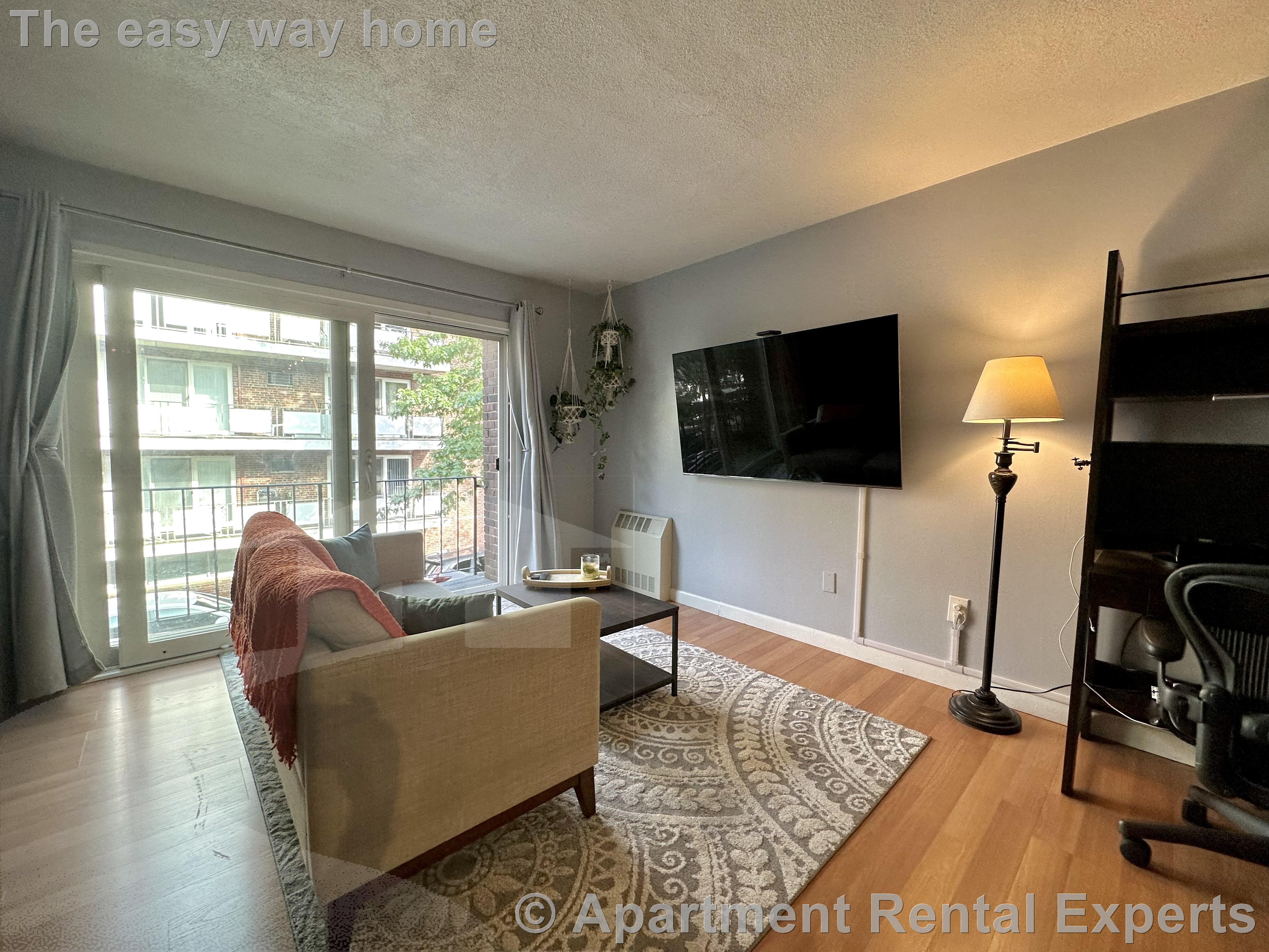 180 Mountain Ave, Malden Center