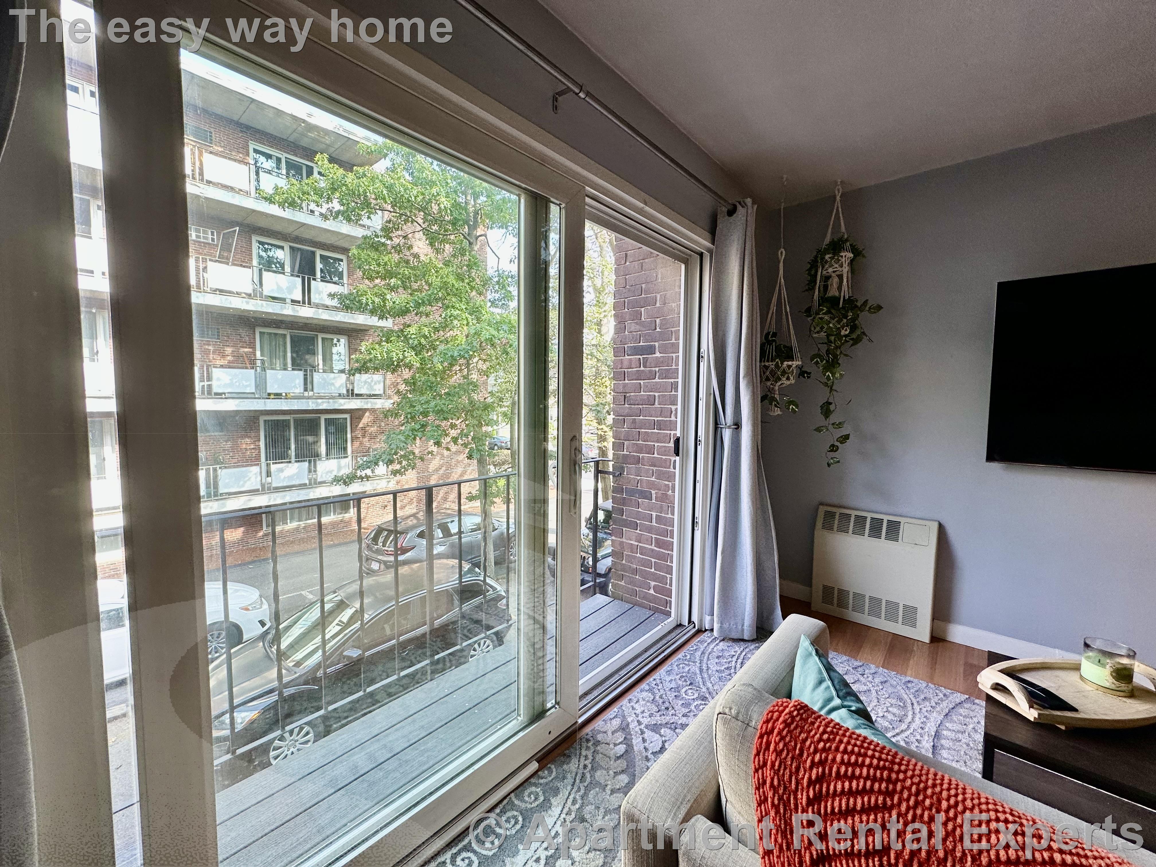 180 Mountain Ave, Malden Center