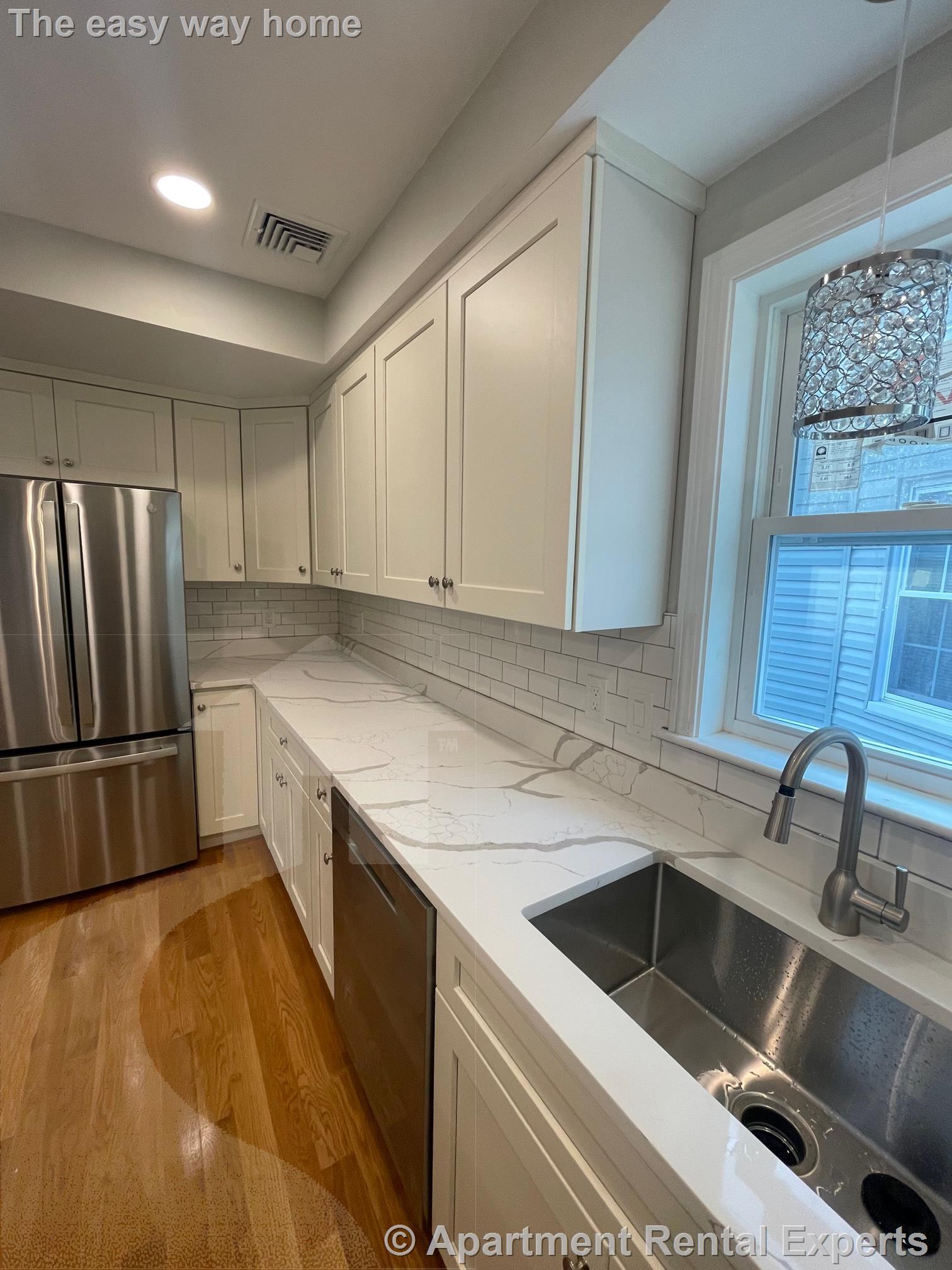 22 Glendale Ave, Davis Square