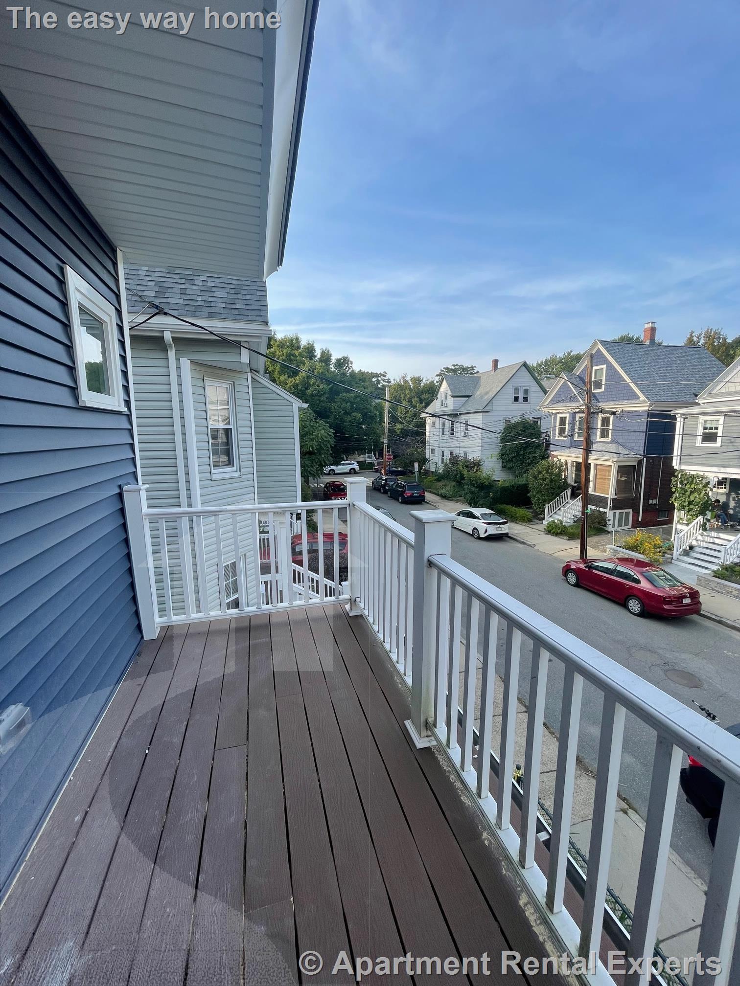 22 Glendale Ave, Davis Square