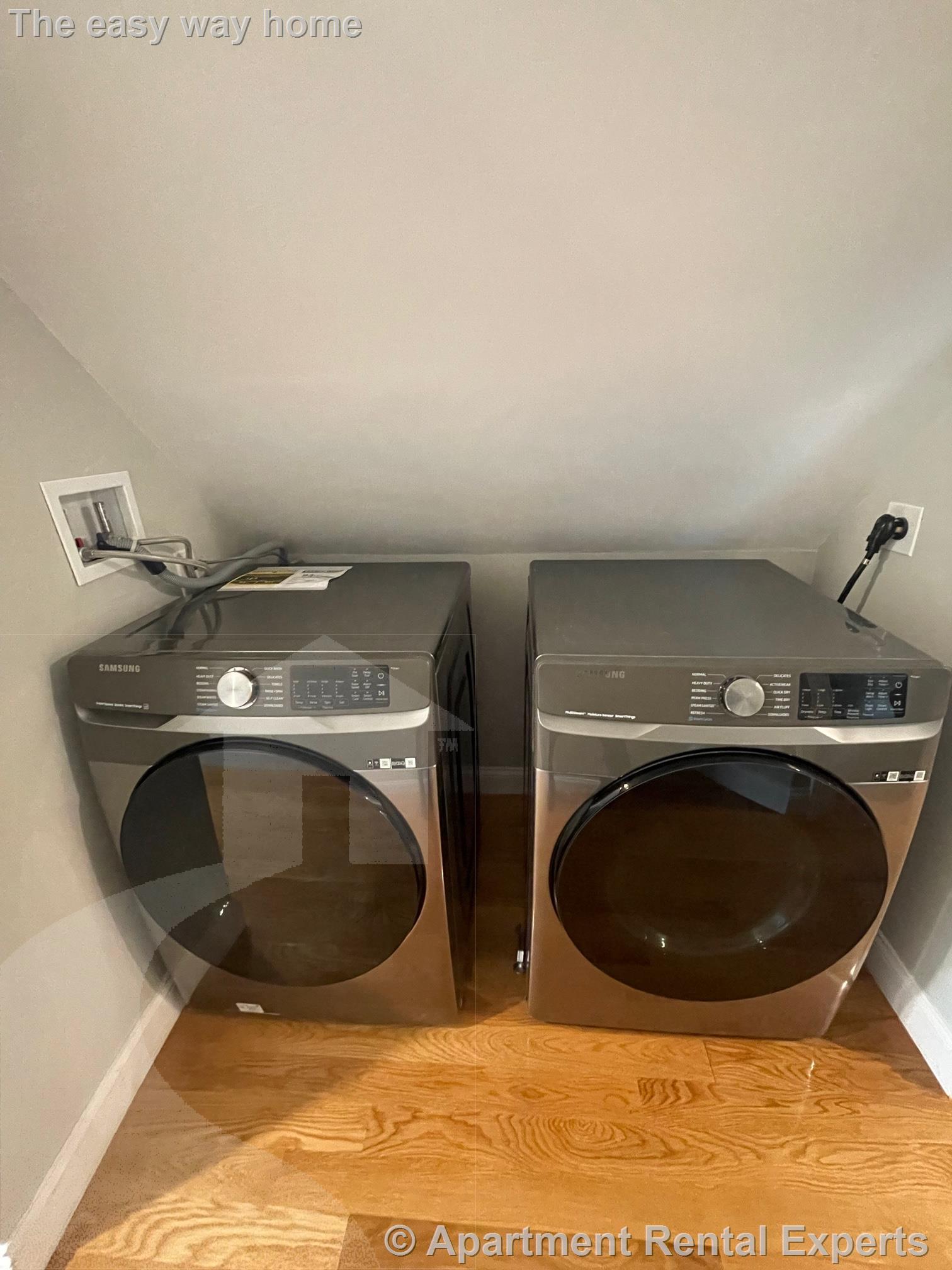 22 Glendale Ave, Davis Square