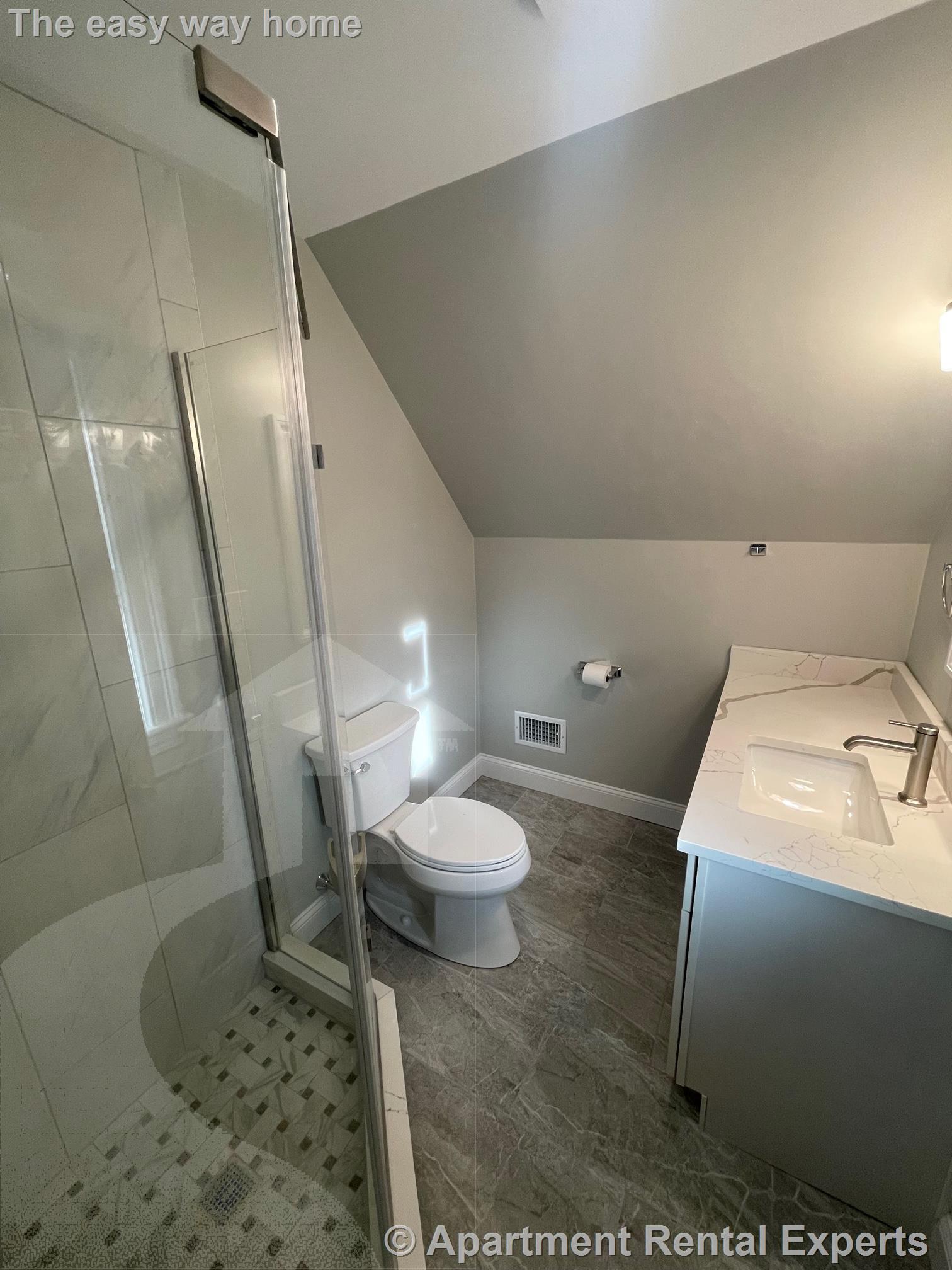 22 Glendale Ave, Davis Square