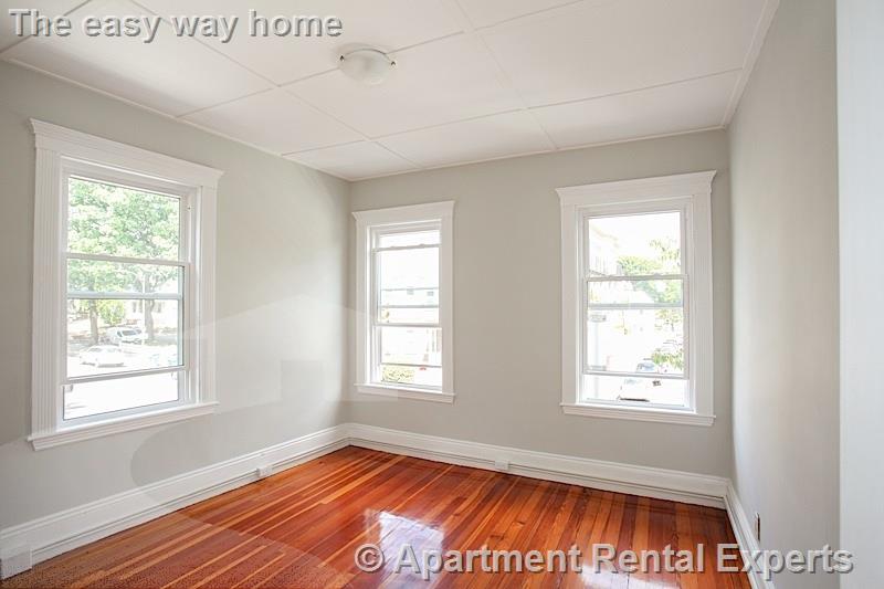 44 William St, Ball Square