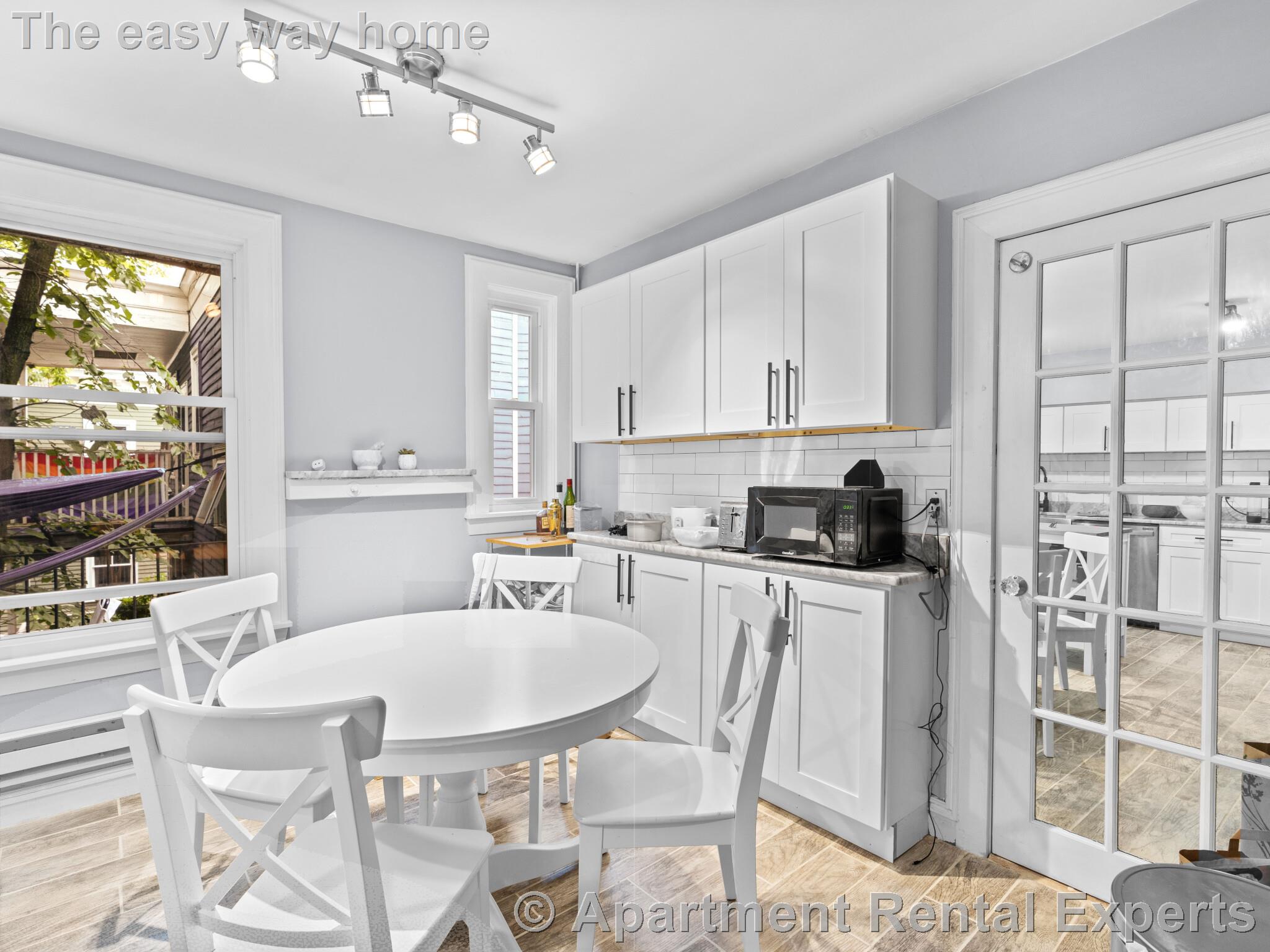 44 William St, Ball Square