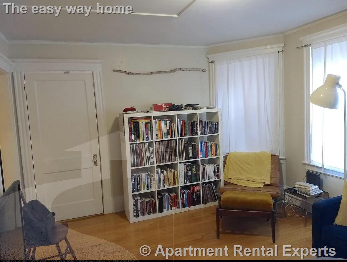 8 Craigie Cir, Harvard Square