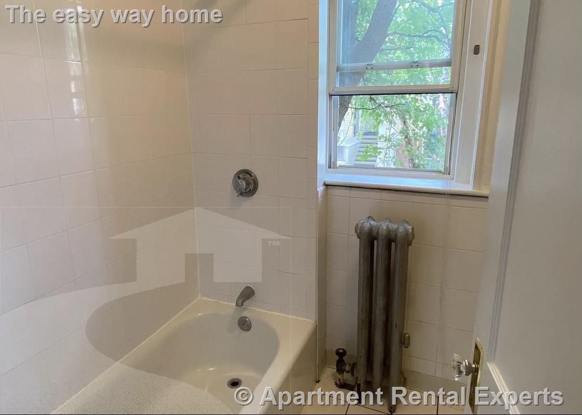 8 Craigie Cir, Harvard Square