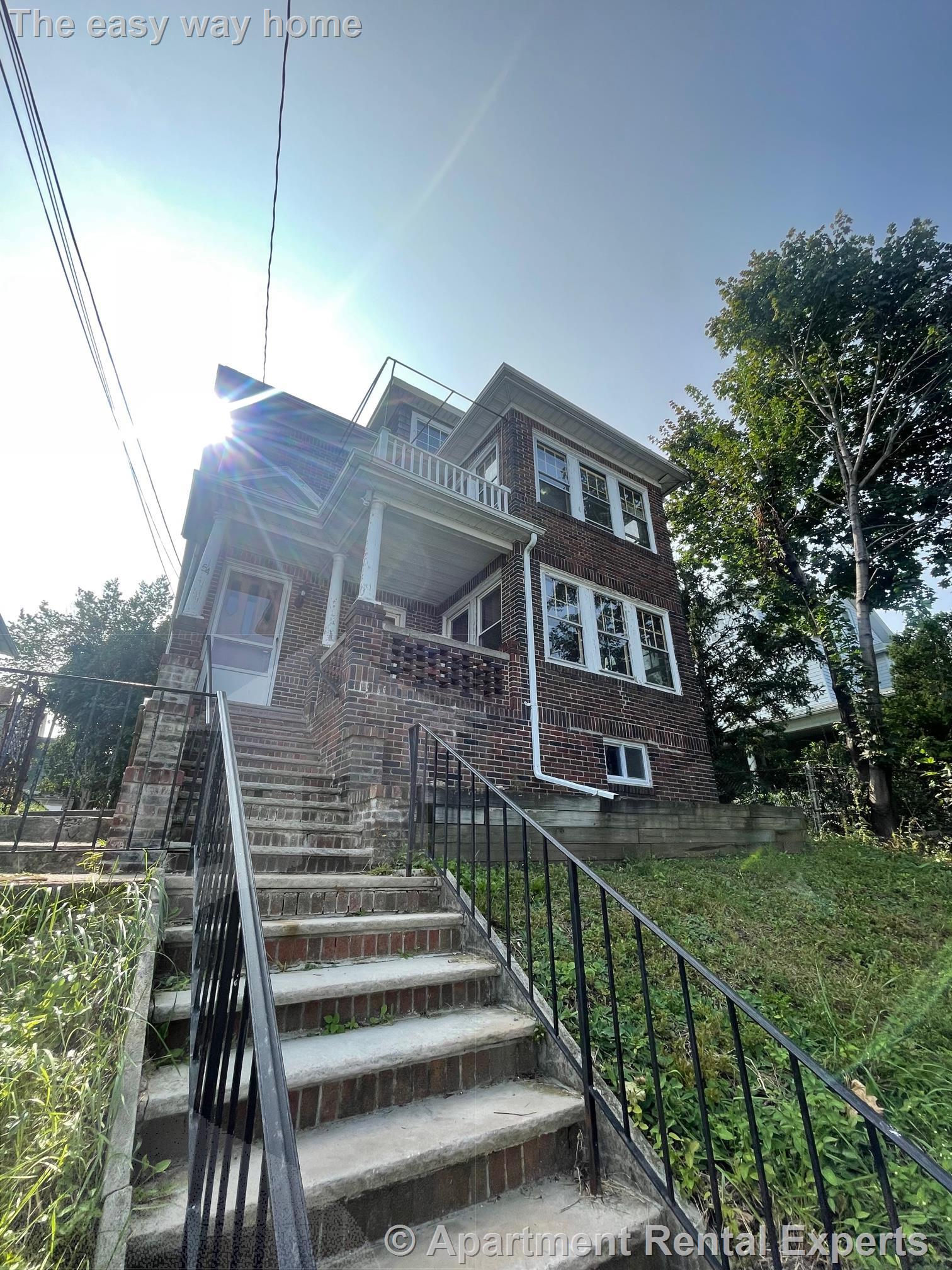 54 Heath St, Winter Hill