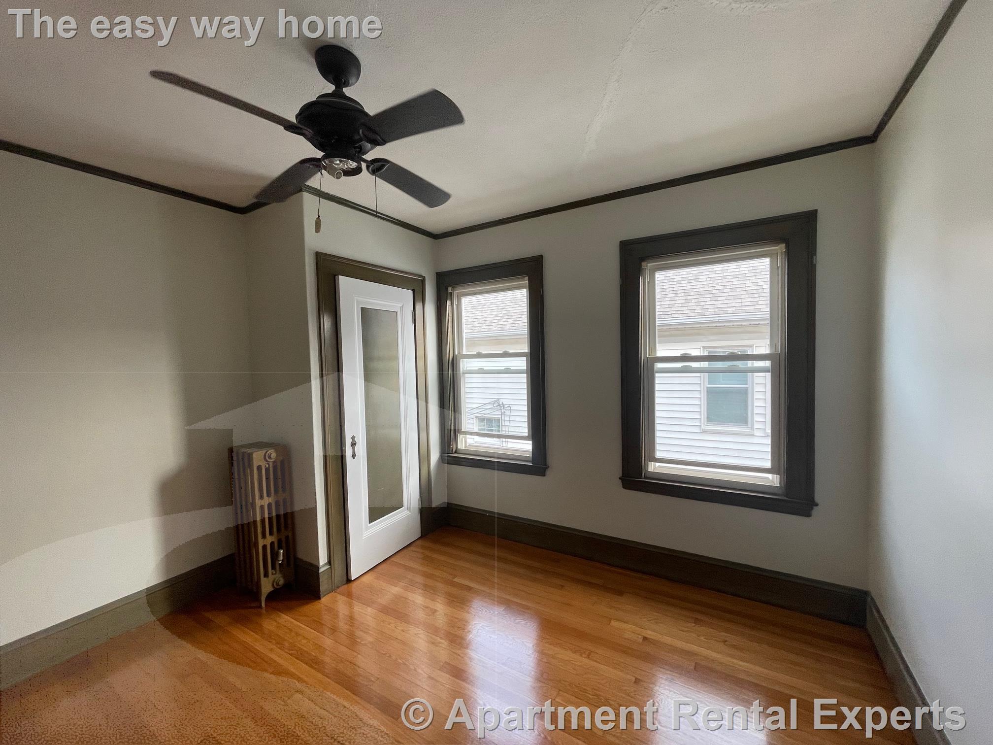 54 Heath St, Winter Hill