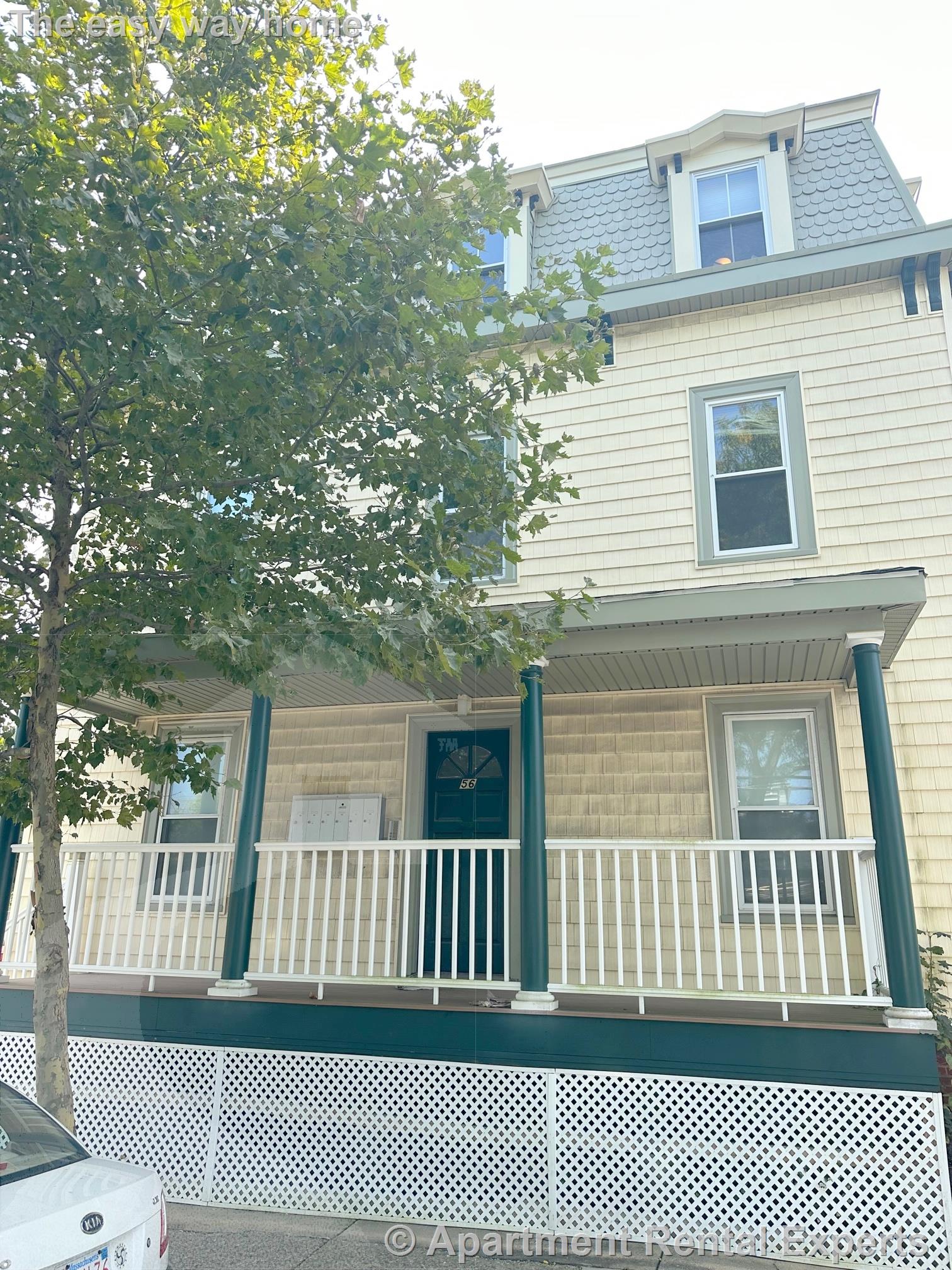 56 Otis St, Winter Hill