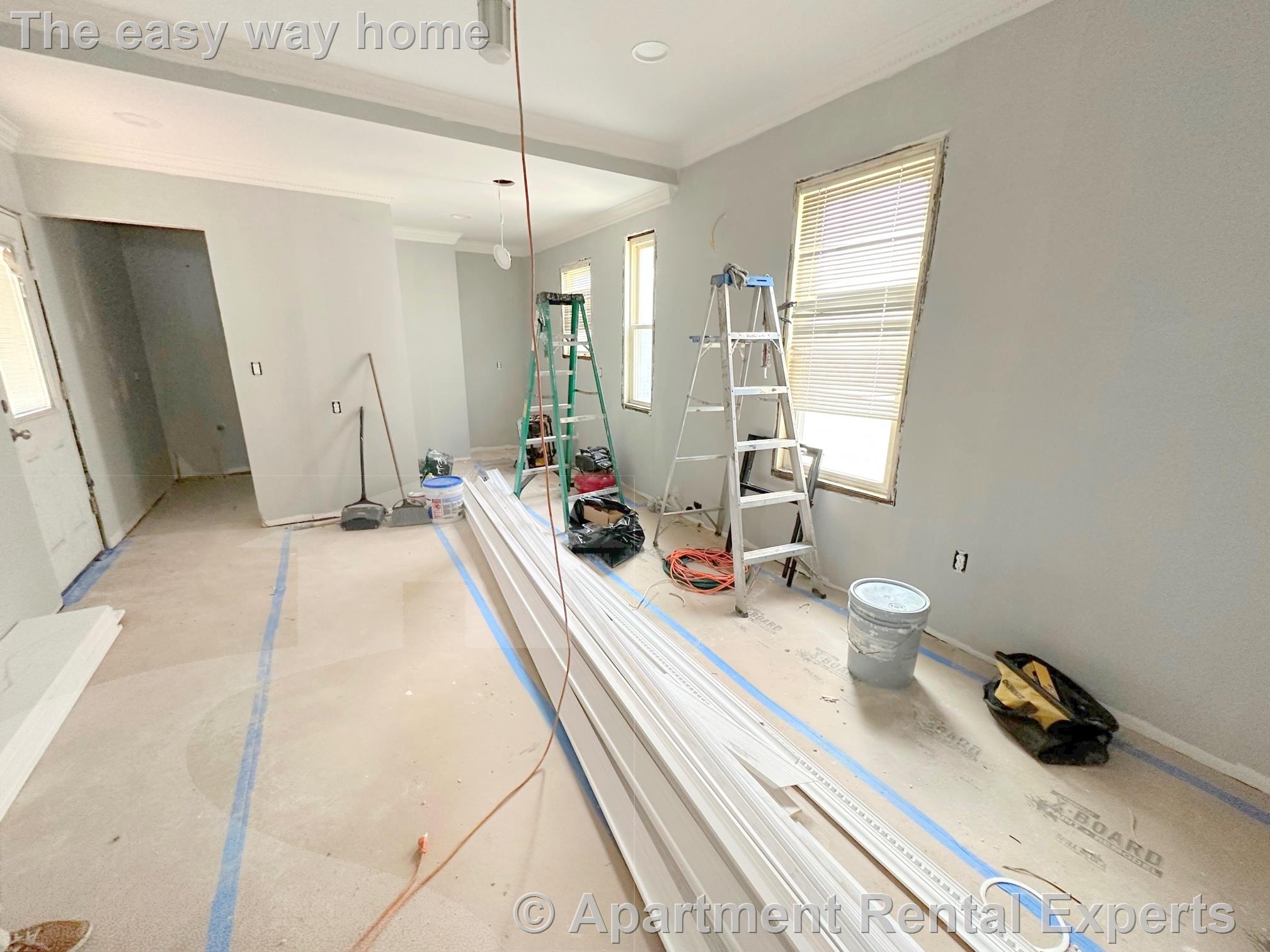 56 Otis St, Winter Hill