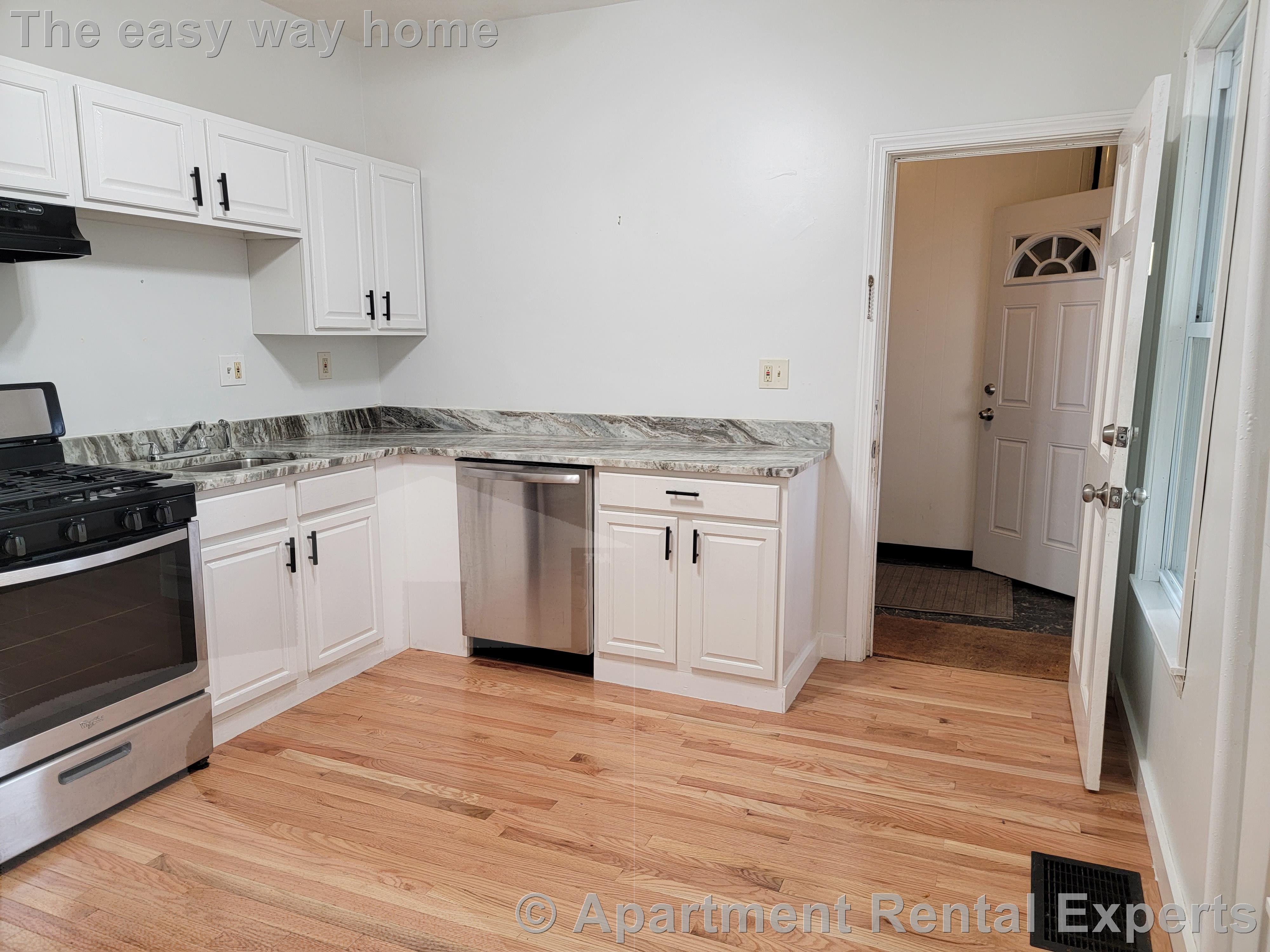 38 Otis St, East Somerville