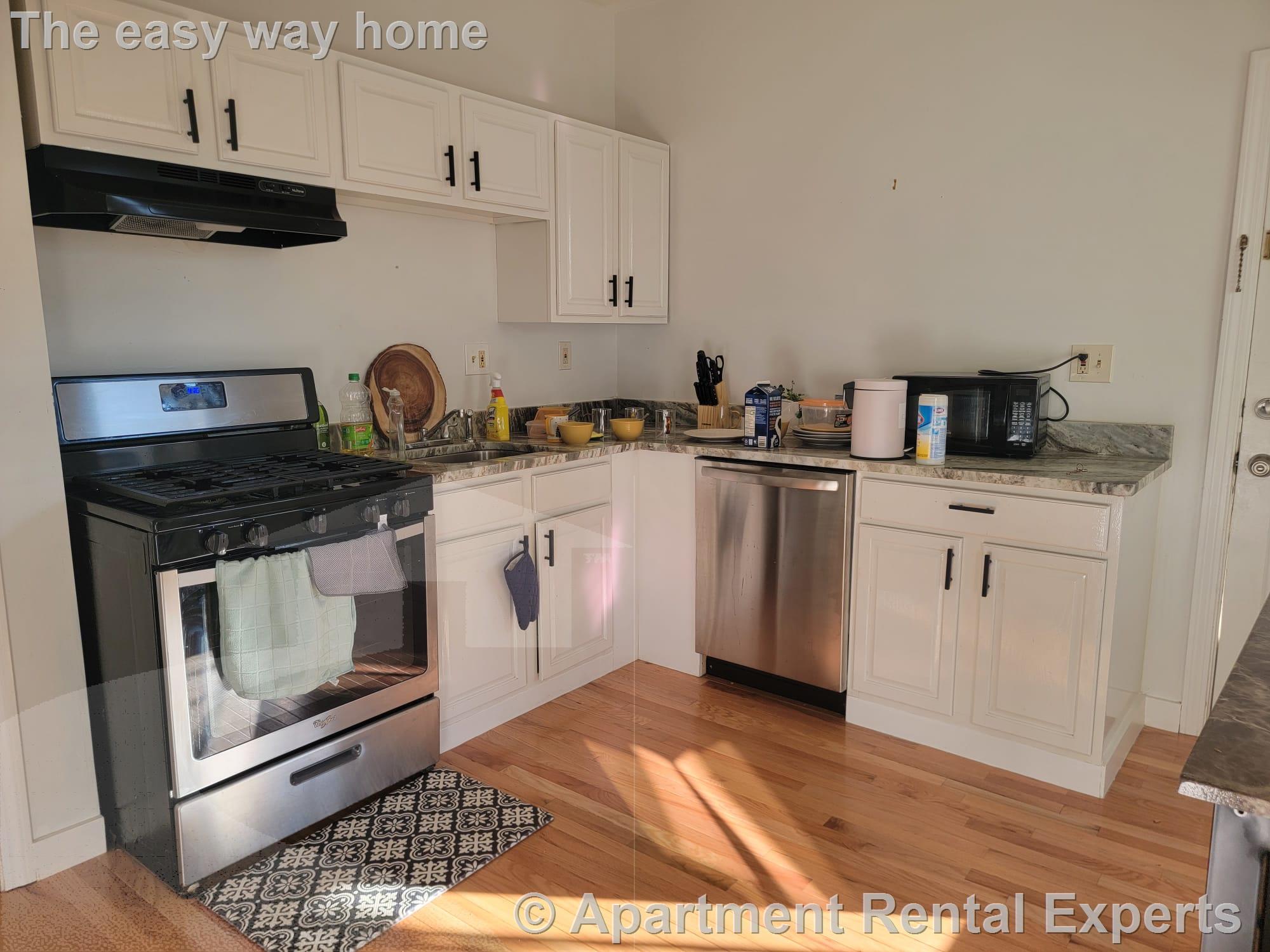 38 Otis St, East Somerville