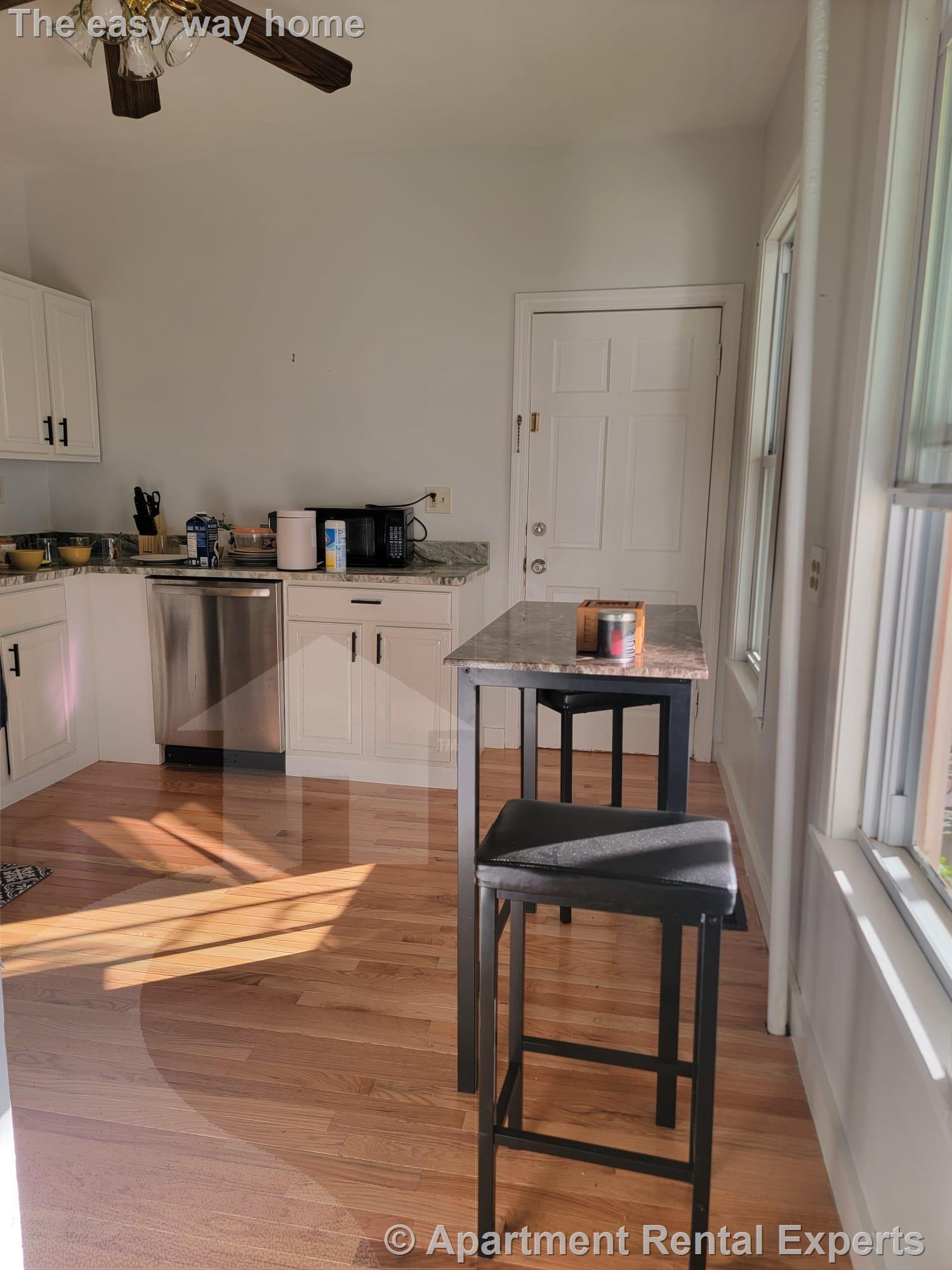 38 Otis St, East Somerville