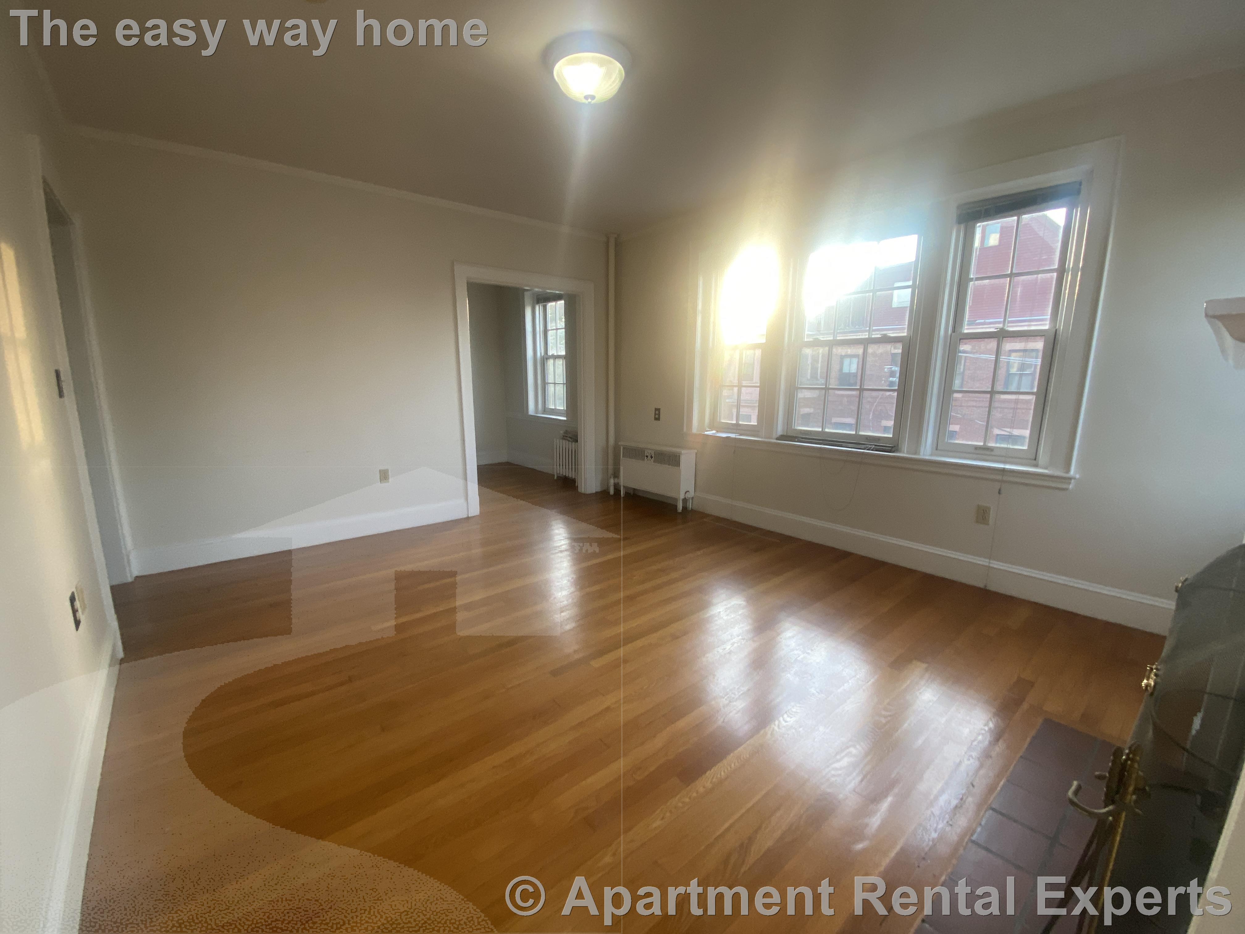 353 Harvard St, Harvard Square