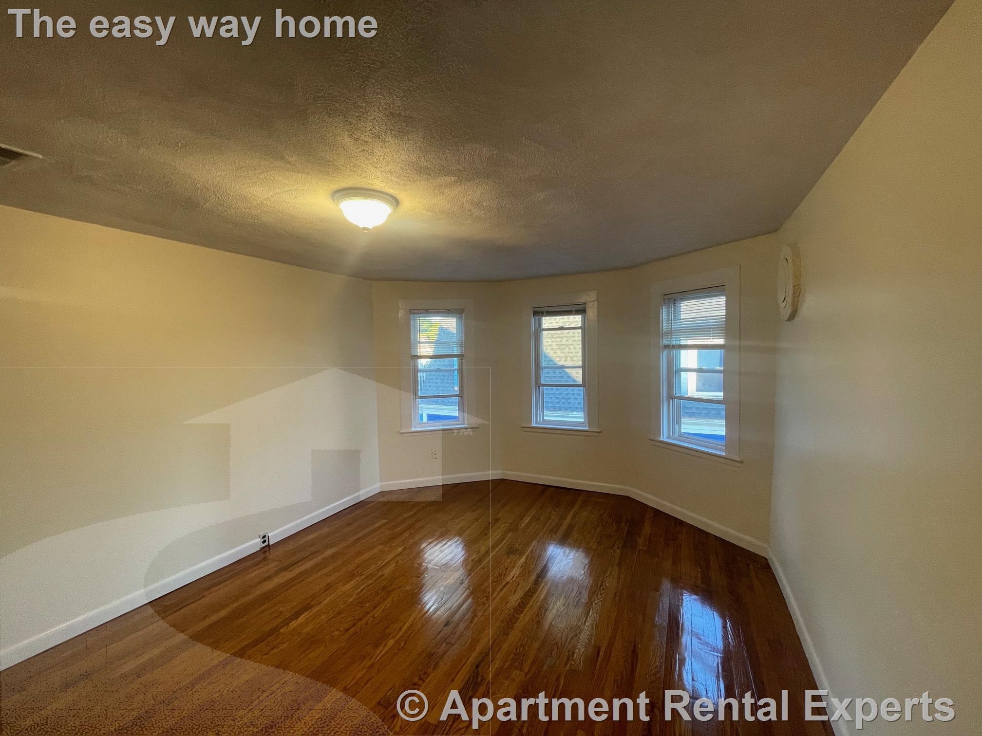 16 Kidder Ave, Davis Square