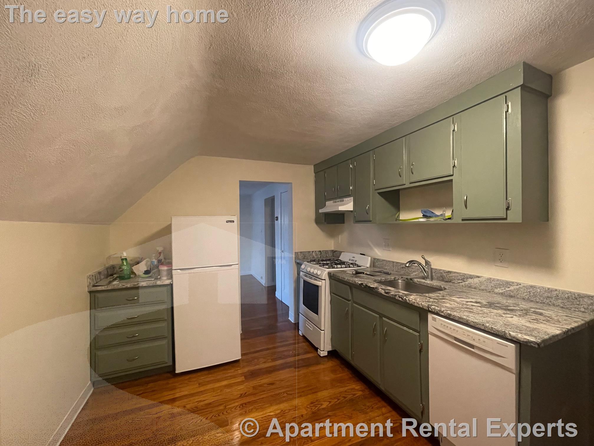 16 Kidder Ave, Davis Square