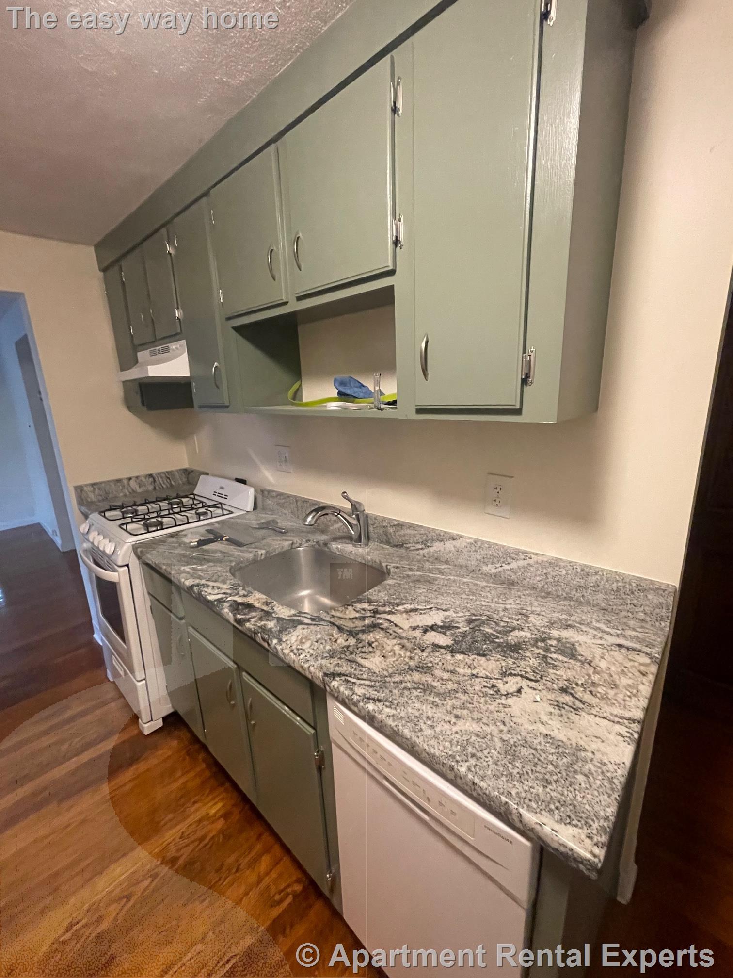 16 Kidder Ave, Davis Square