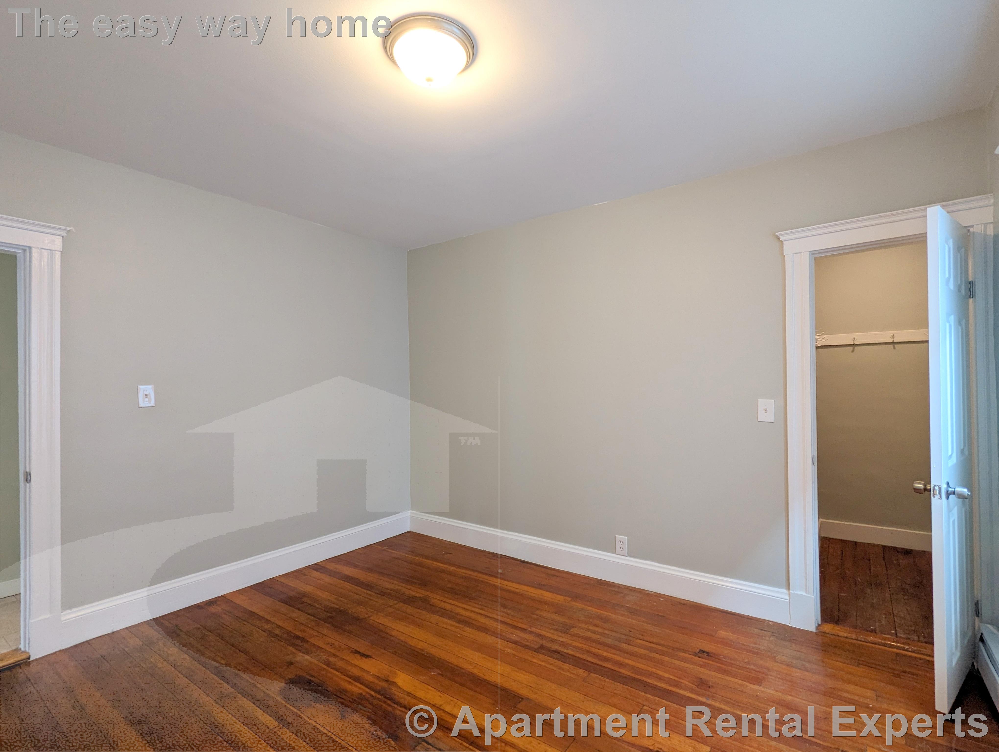 75 Frederick Ave, Tufts