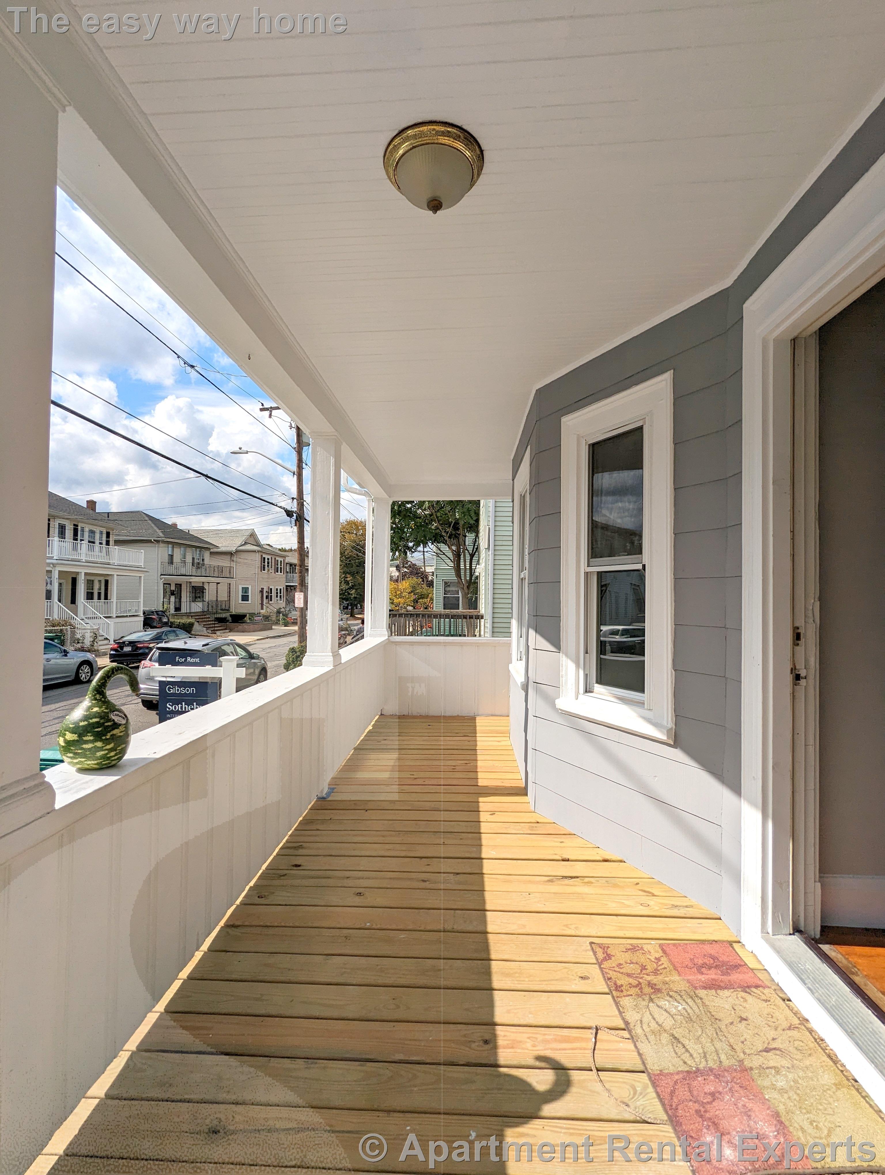 75 Frederick Ave, Tufts