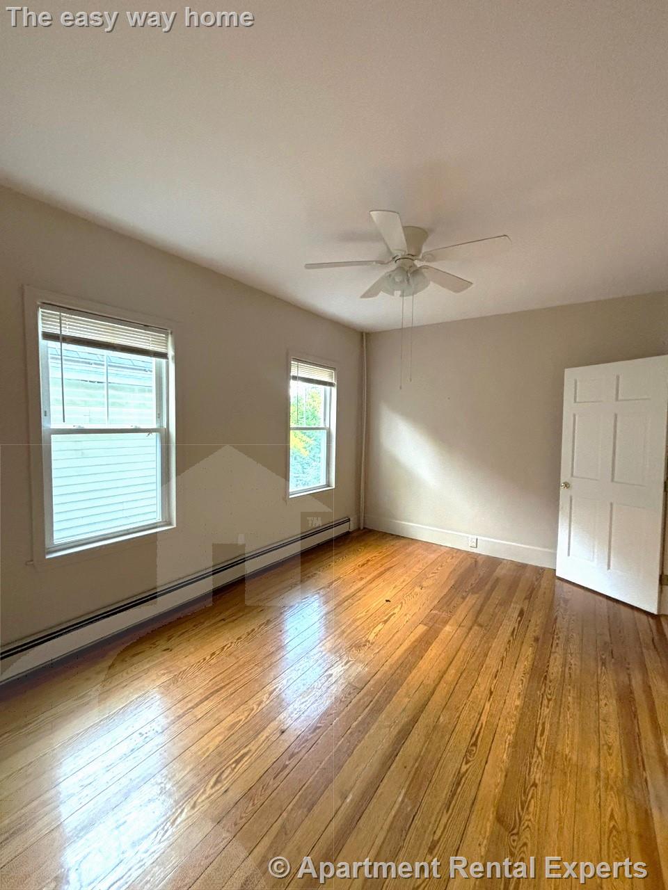 90 Park Ave, Fresh Pond