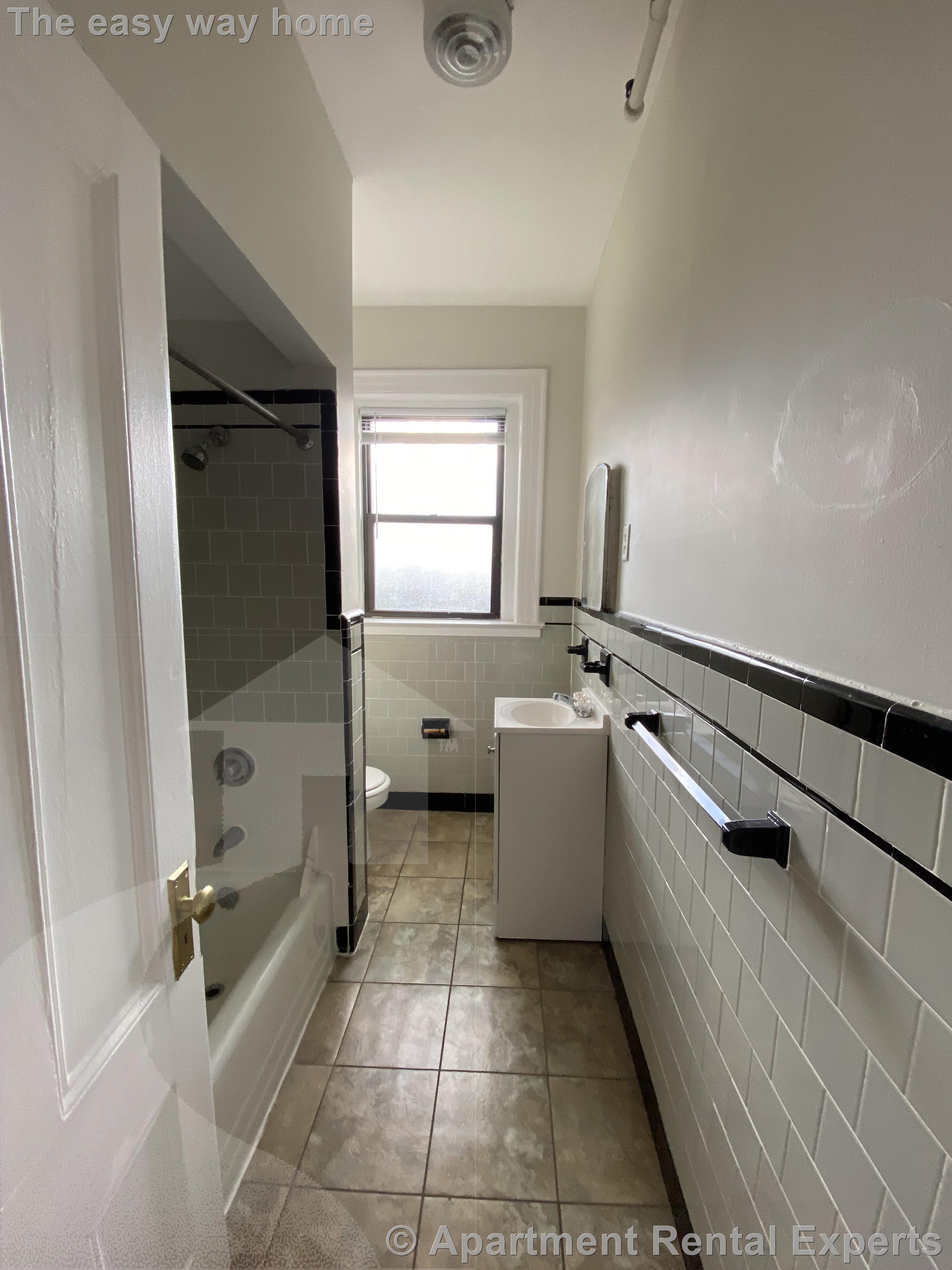 1010 Massachusetts Ave, Harvard Square