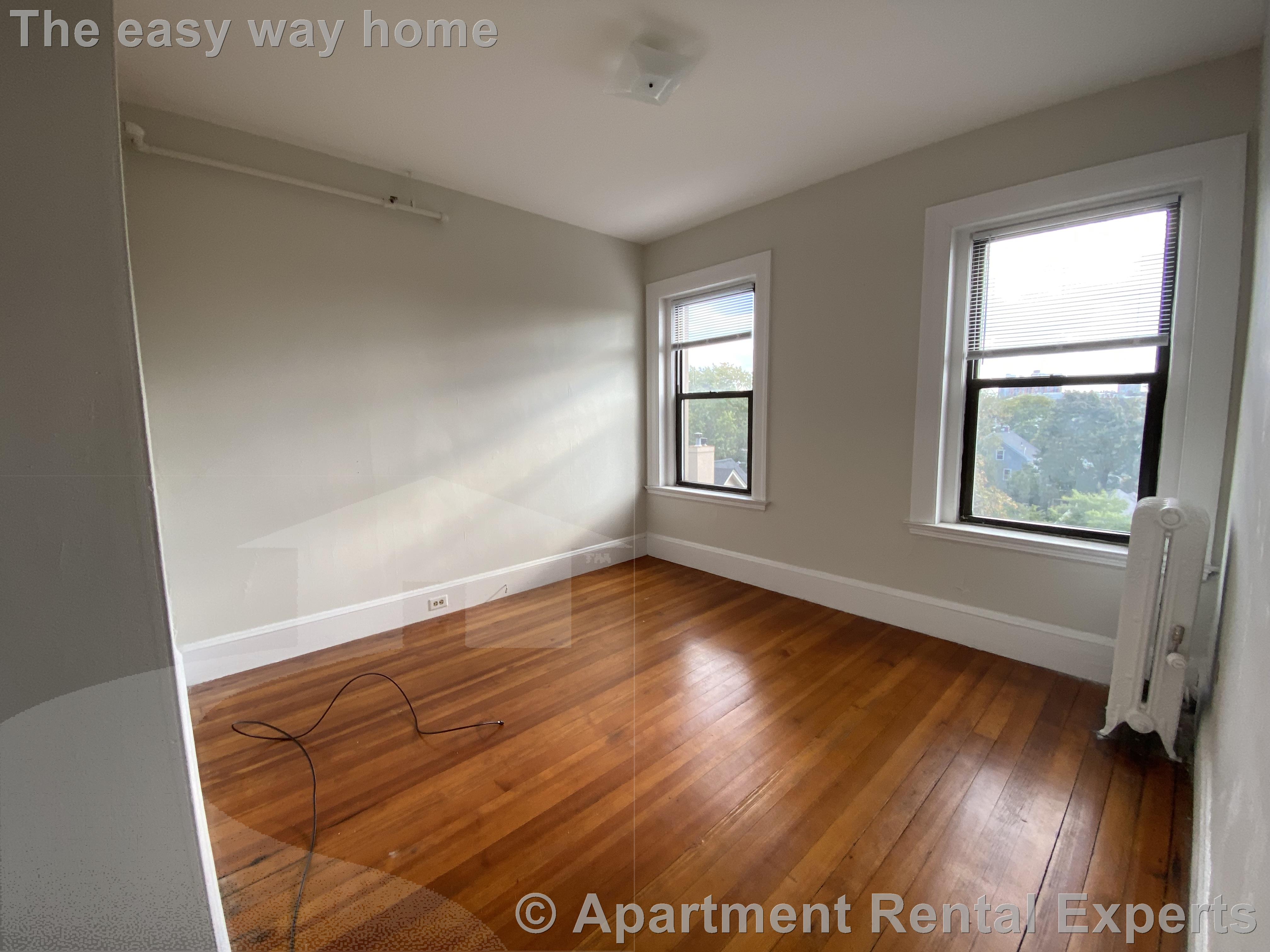 1010 Massachusetts Ave, Harvard Square