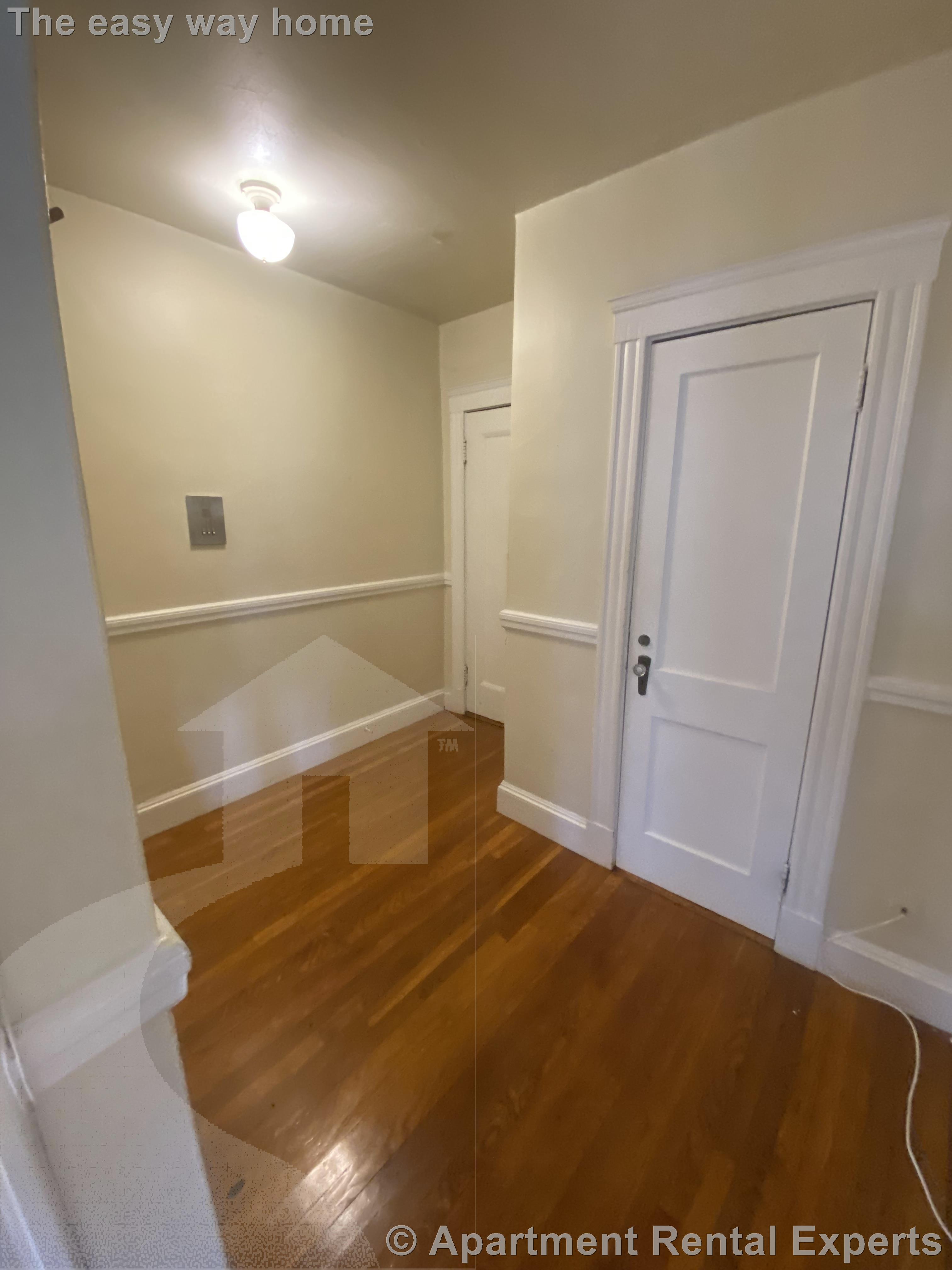 10 Agassiz St, Porter Square